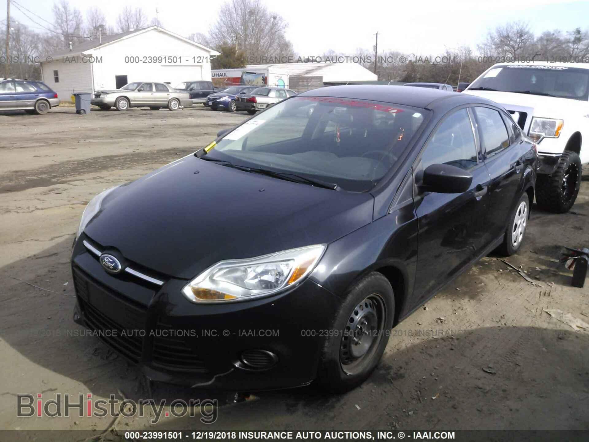 2013 FORD FOCUS - VIN: 1FADP3E27DL274878 - Фото 2