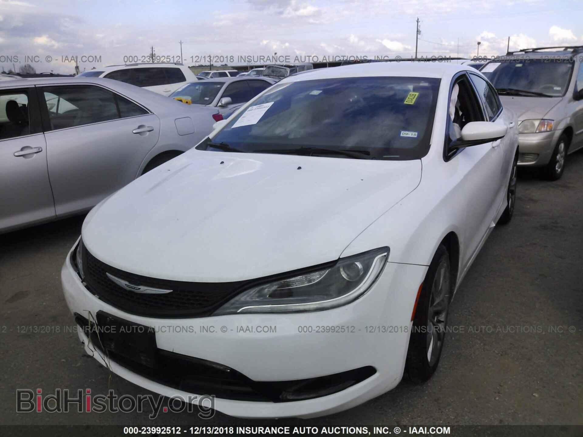 2015 CHRYSLER 200 - VIN: 1C3CCCBB7FN559341 - Фото 2