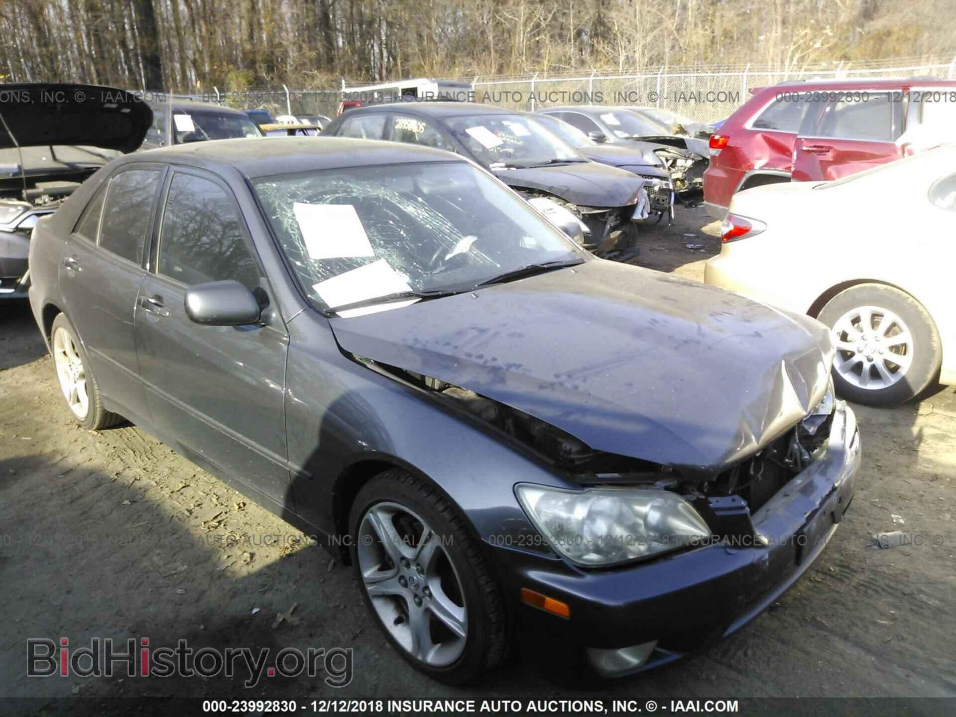 Photo JTHBD182310031039 - LEXUS IS 2001