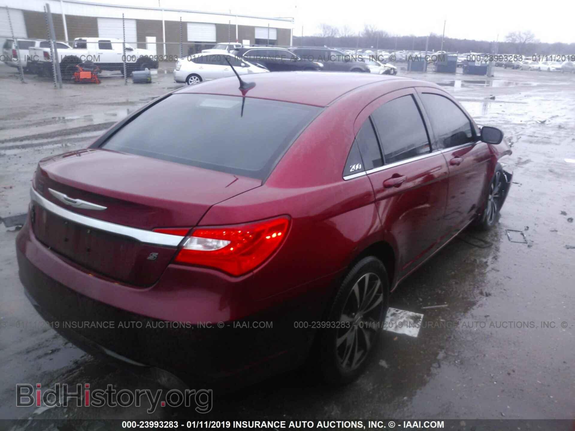 2012 CHRYSLER 200 - VIN: 1C3CCBHG1CN108494 - Photo 4