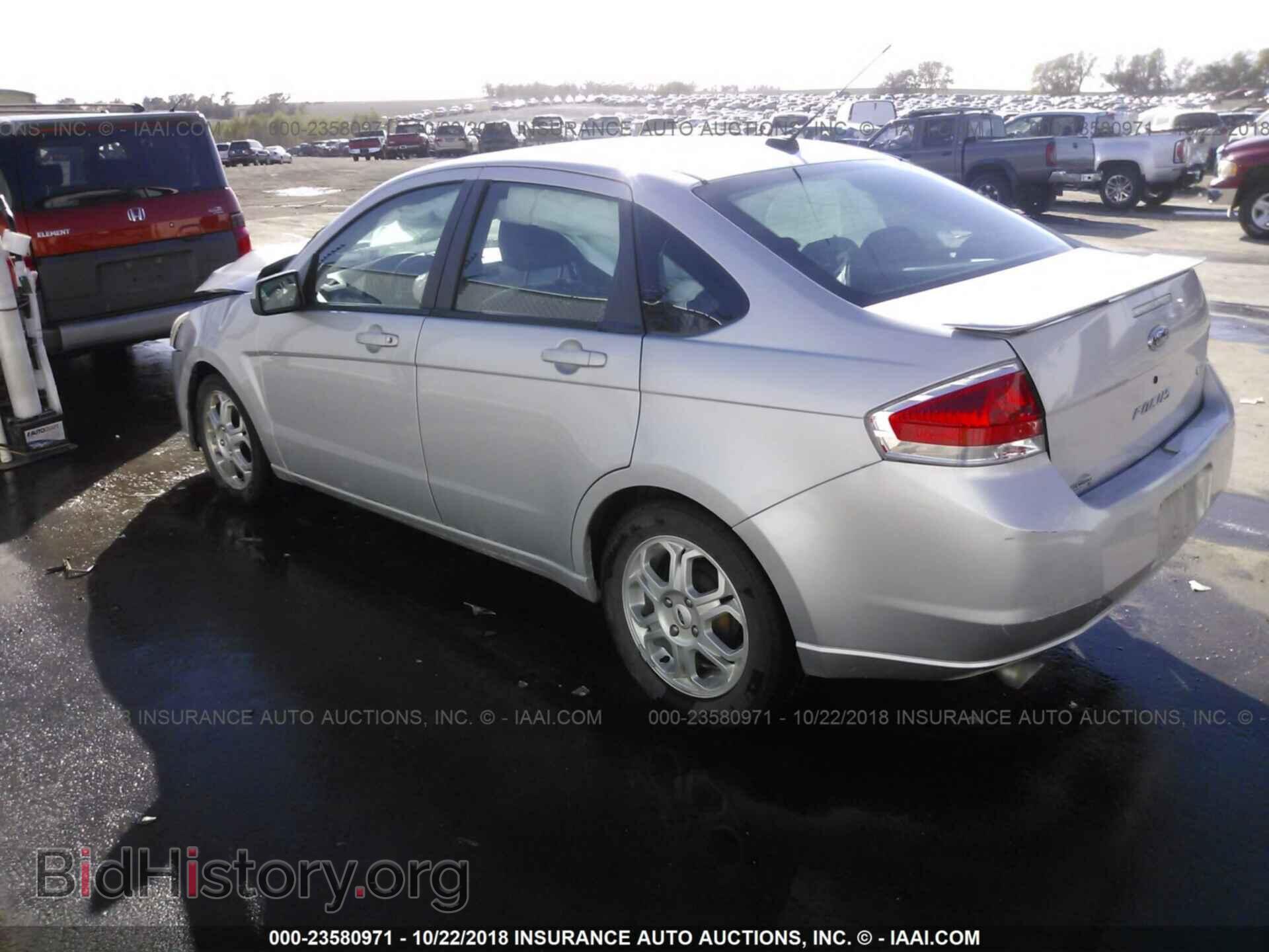 2009 FORD FOCUS - VIN: 1FAHP36N29W218038 - Фото 3