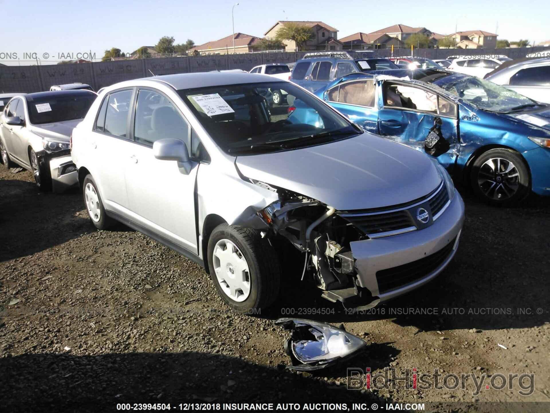 Photo 3N1BC11E39L451975 - NISSAN VERSA 2009