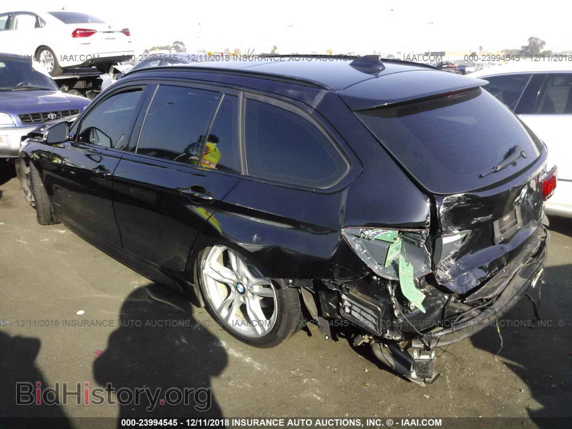 2017 BMW 330 - VIN: WBA8K3C56HK679274 - Фото 3
