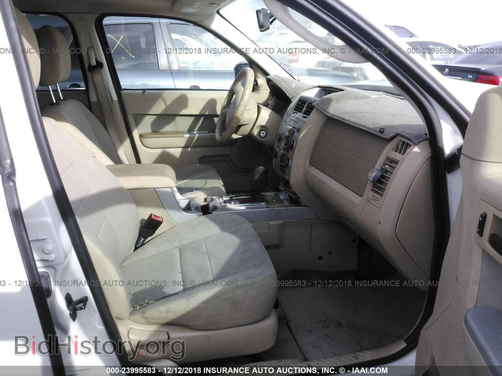 2011 FORD ESCAPE - VIN: 1FMCU0D79BKC17901 - Photo 5