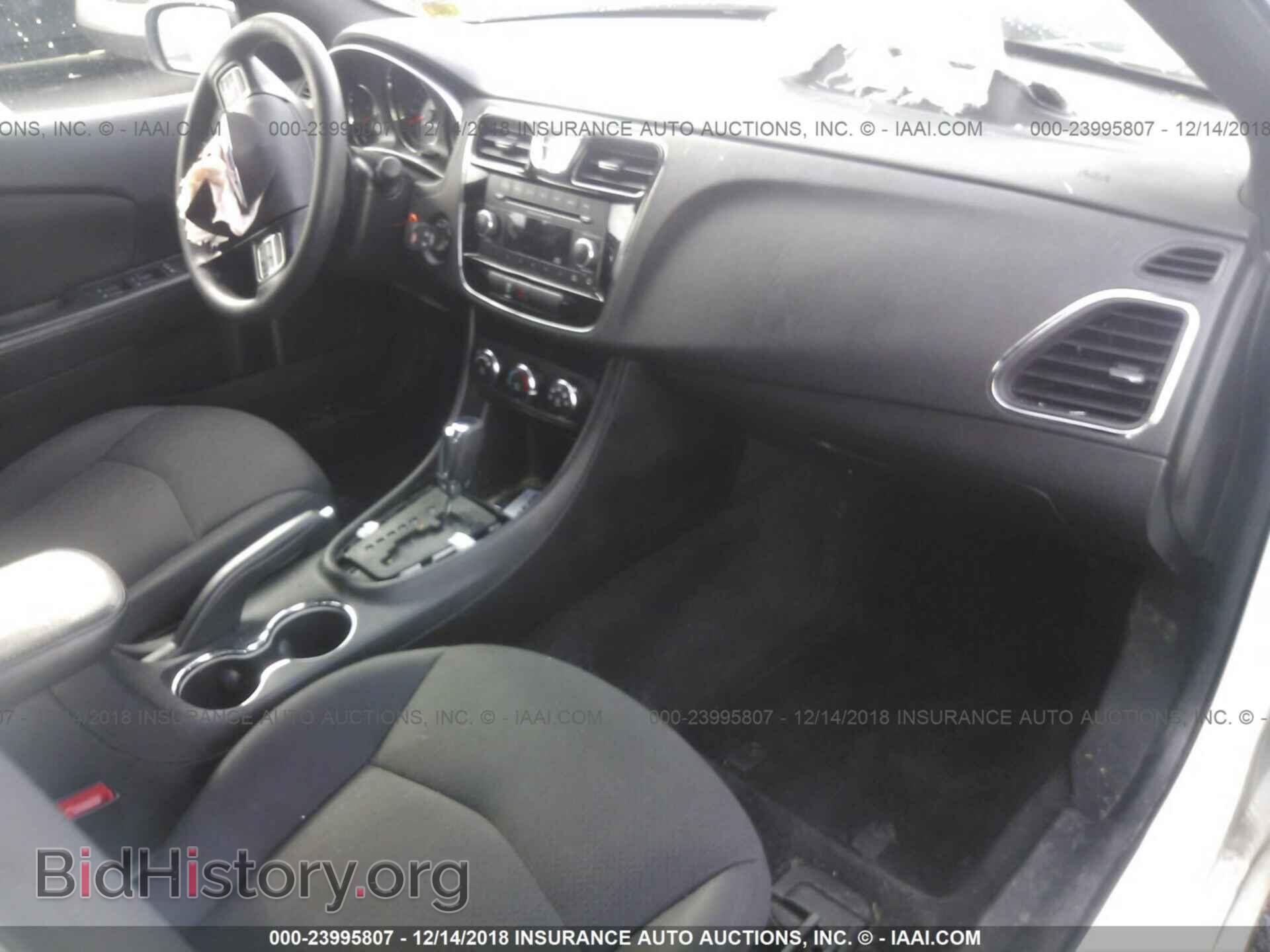 2013 CHRYSLER 200 - VIN: 1C3CCBAB6DN647449 - Photo 5
