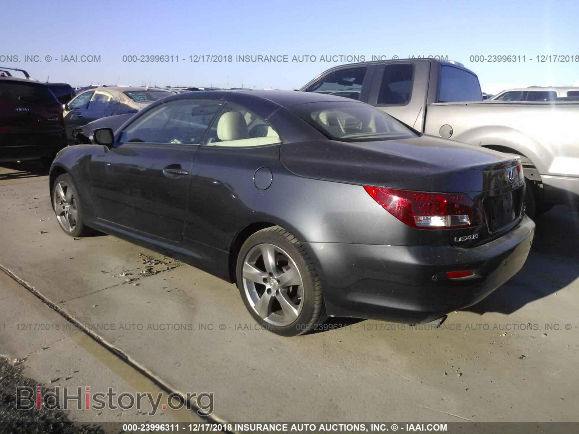 2010 LEXUS IS - VIN: JTHFE2C2XA2503852 - Photo 3