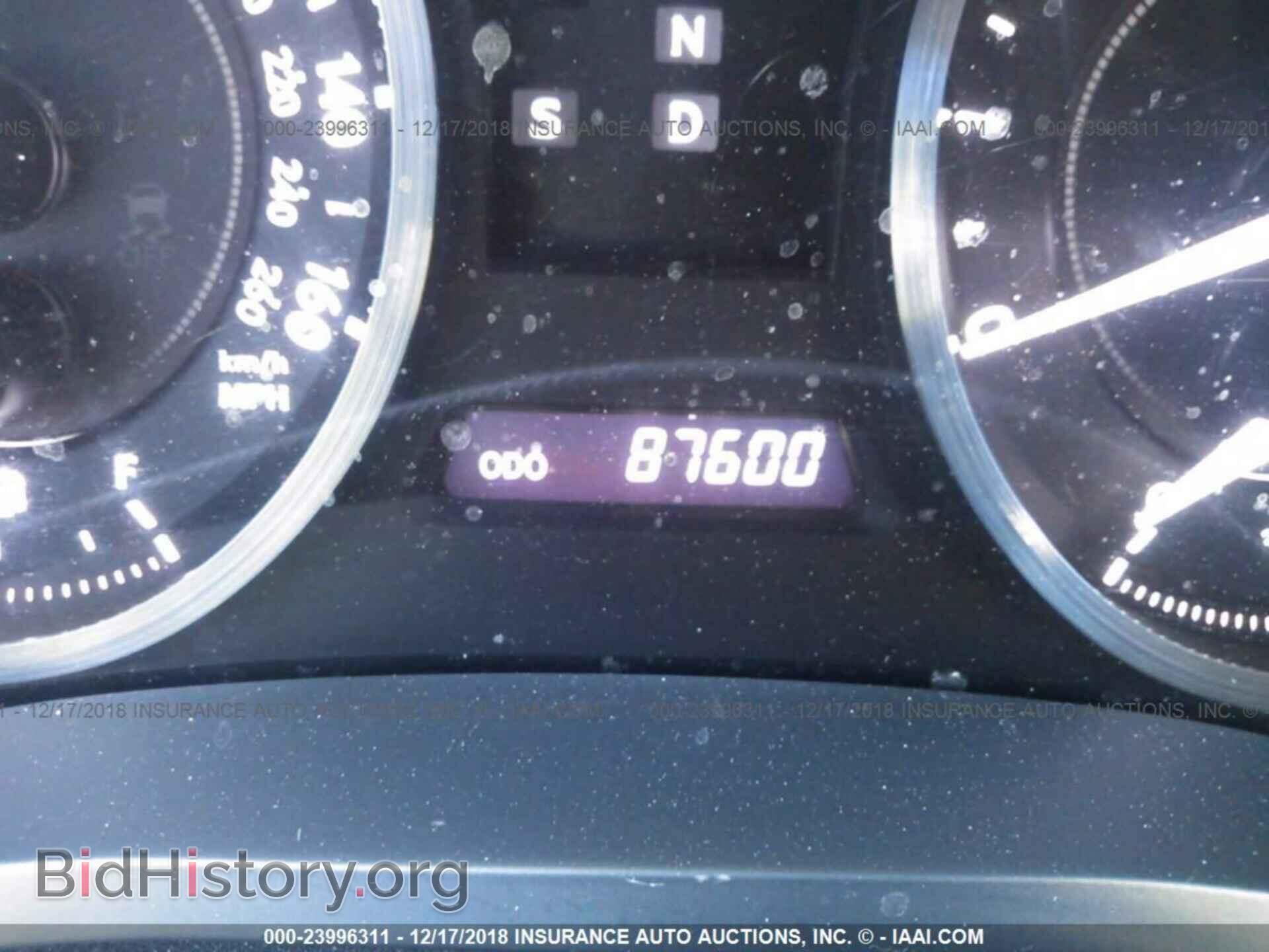 2010 LEXUS IS - VIN: JTHFE2C2XA2503852 - Photo 7