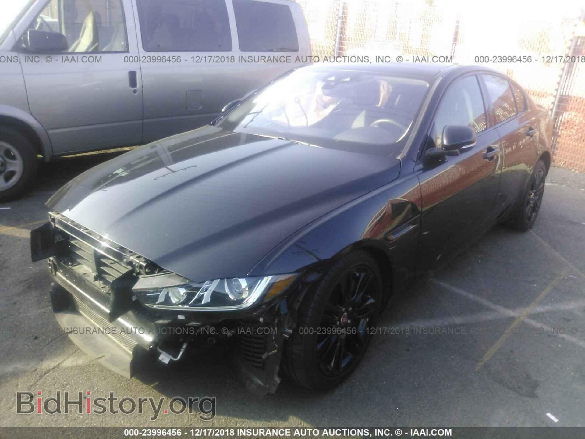2017 JAGUAR XE - VIN: SAJAE4BG5HA957612 - Фото 2