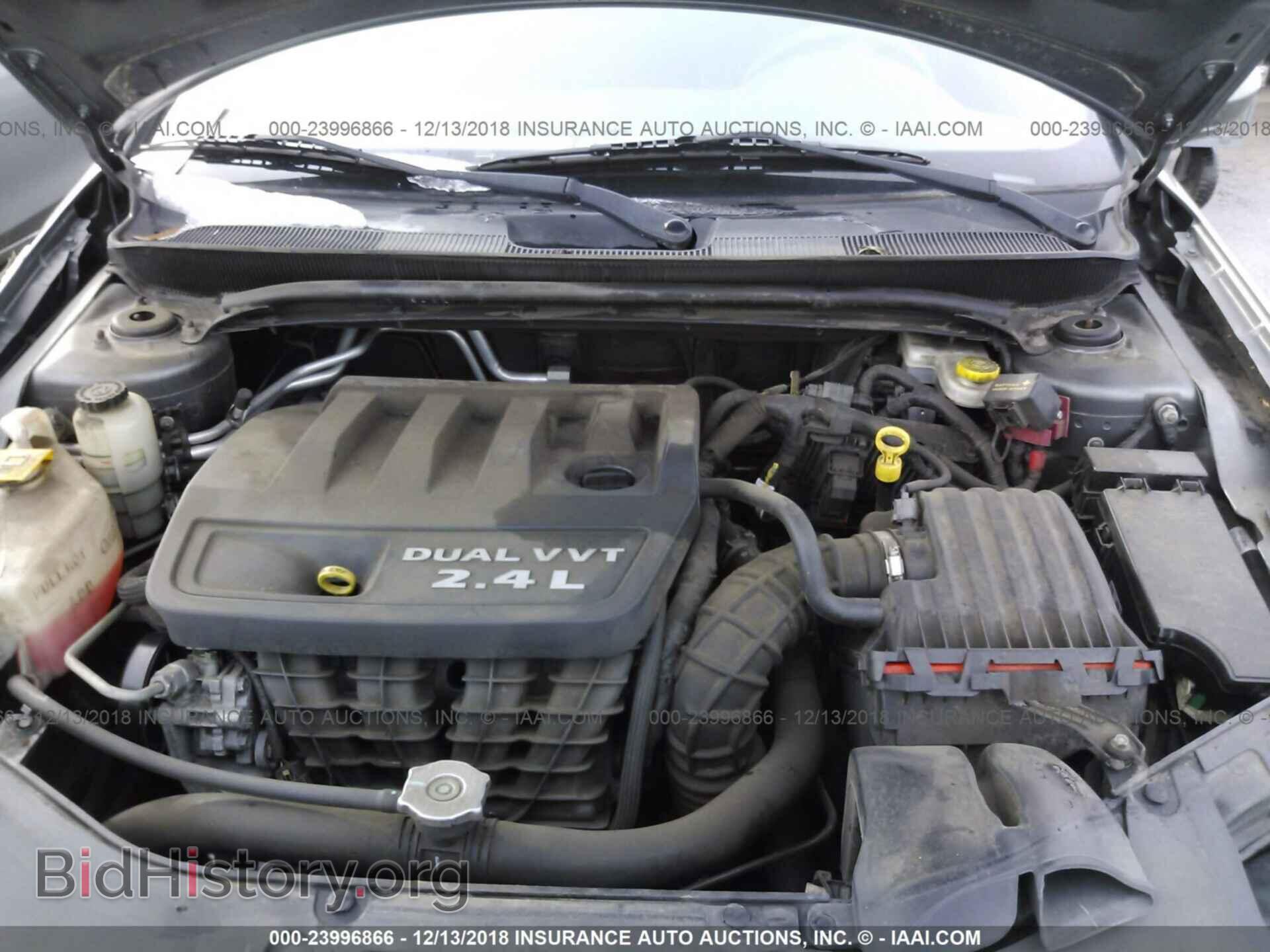 2012 CHRYSLER 200 - VIN: 1C3CCBAB8CN210003 - Photo 10