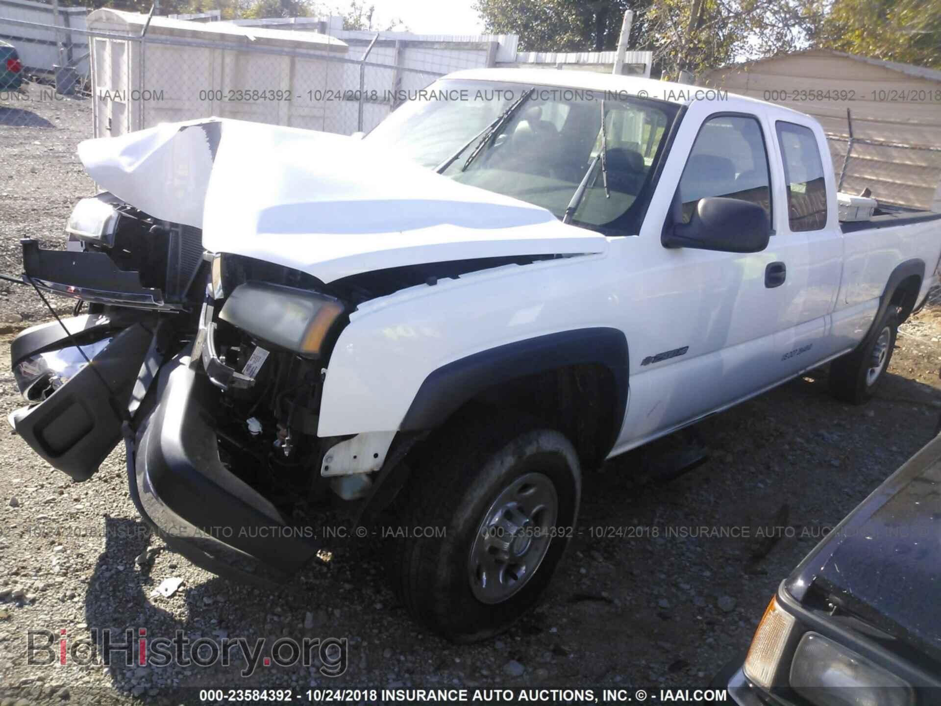 2006 CHEVROLET SILVERADO - VIN: 1GCHC29U16E218441 - Фото 2