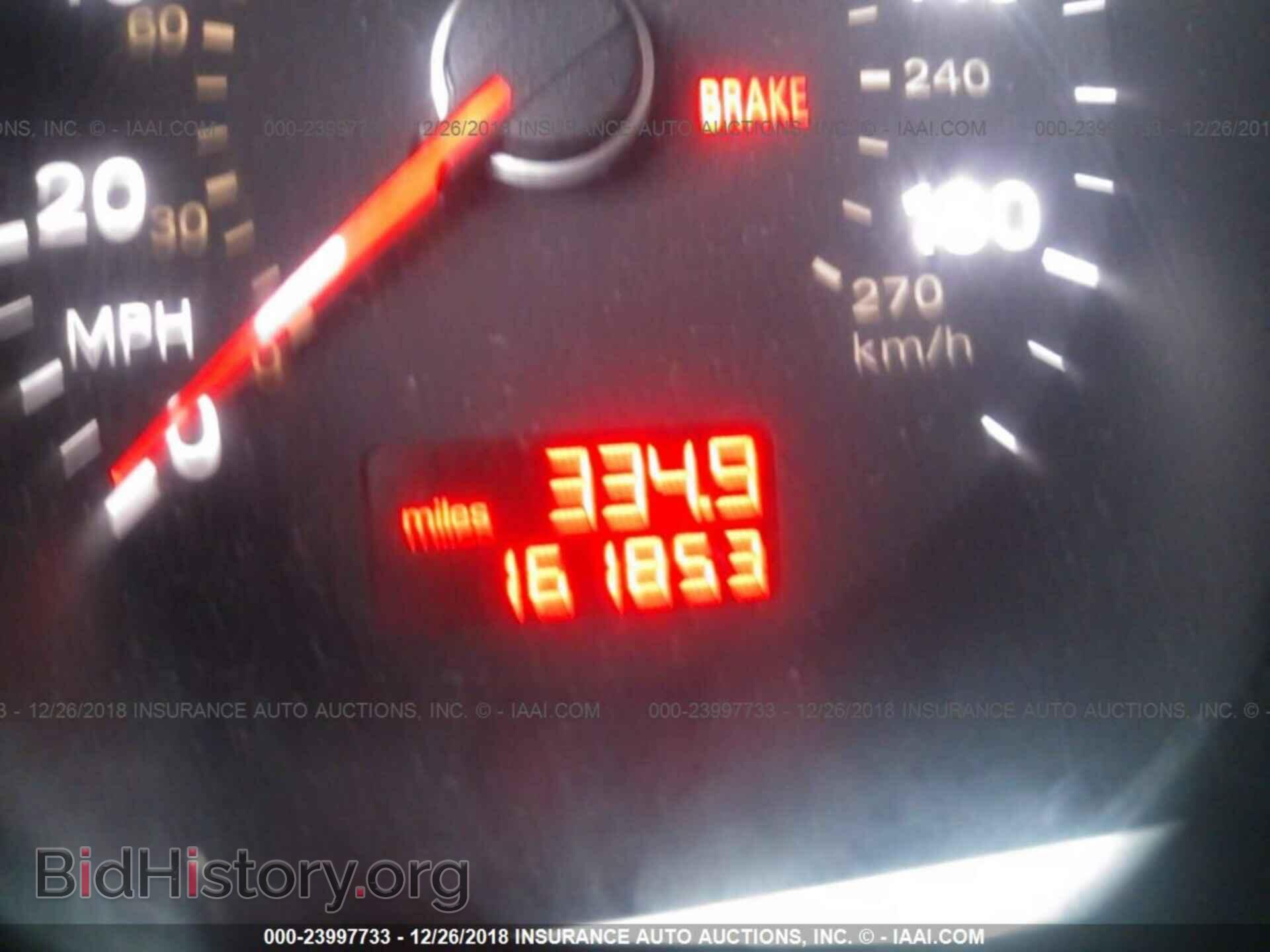 2010 AUDI A8 - VIN: WAURVAFA2AN007712 - Photo 7