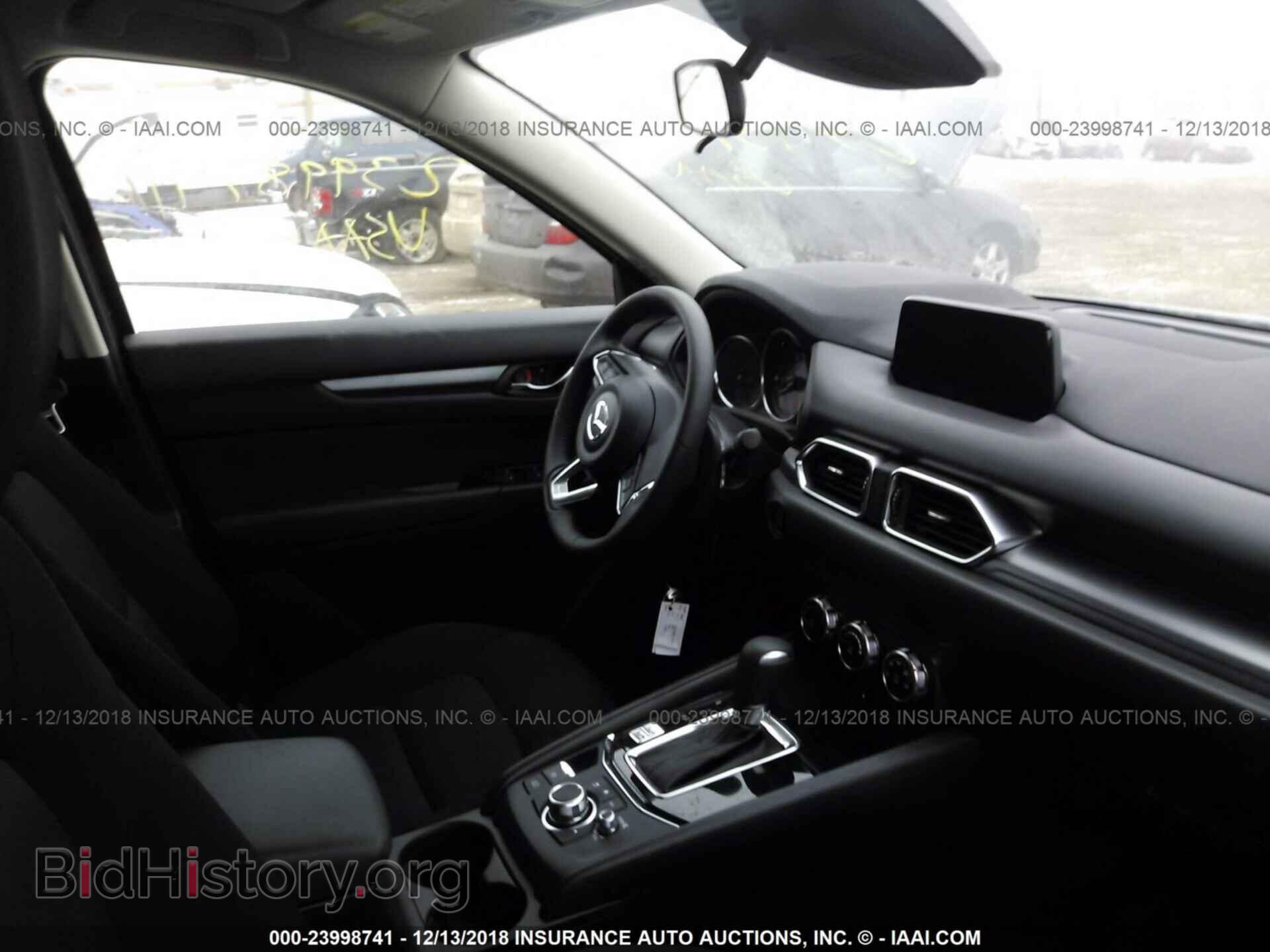 2018 MAZDA CX-5 - VIN: JM3KFBBM9J0459393 - Фото 5