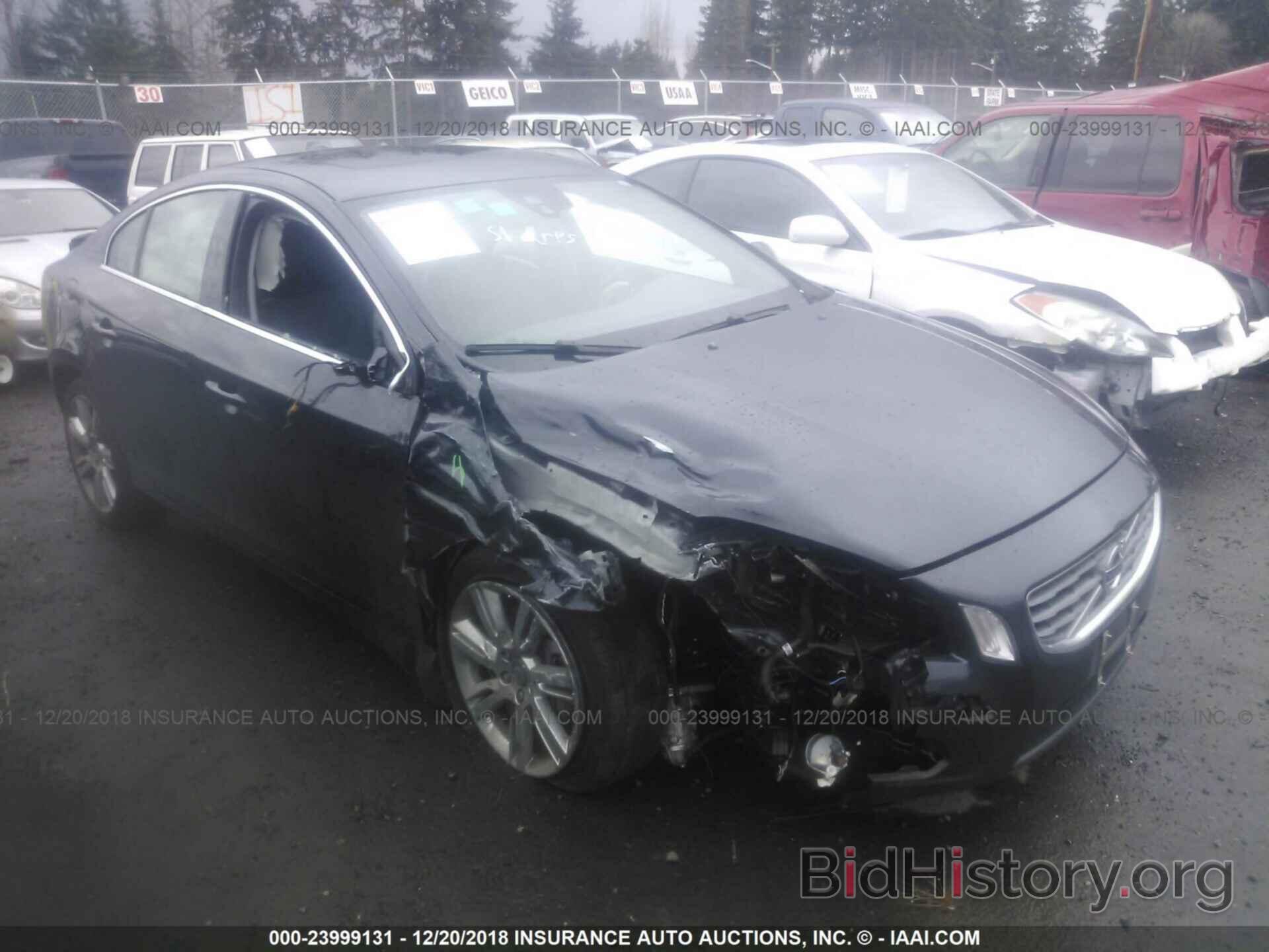 Photo YV1612FH1D1217874 - VOLVO S60 2013
