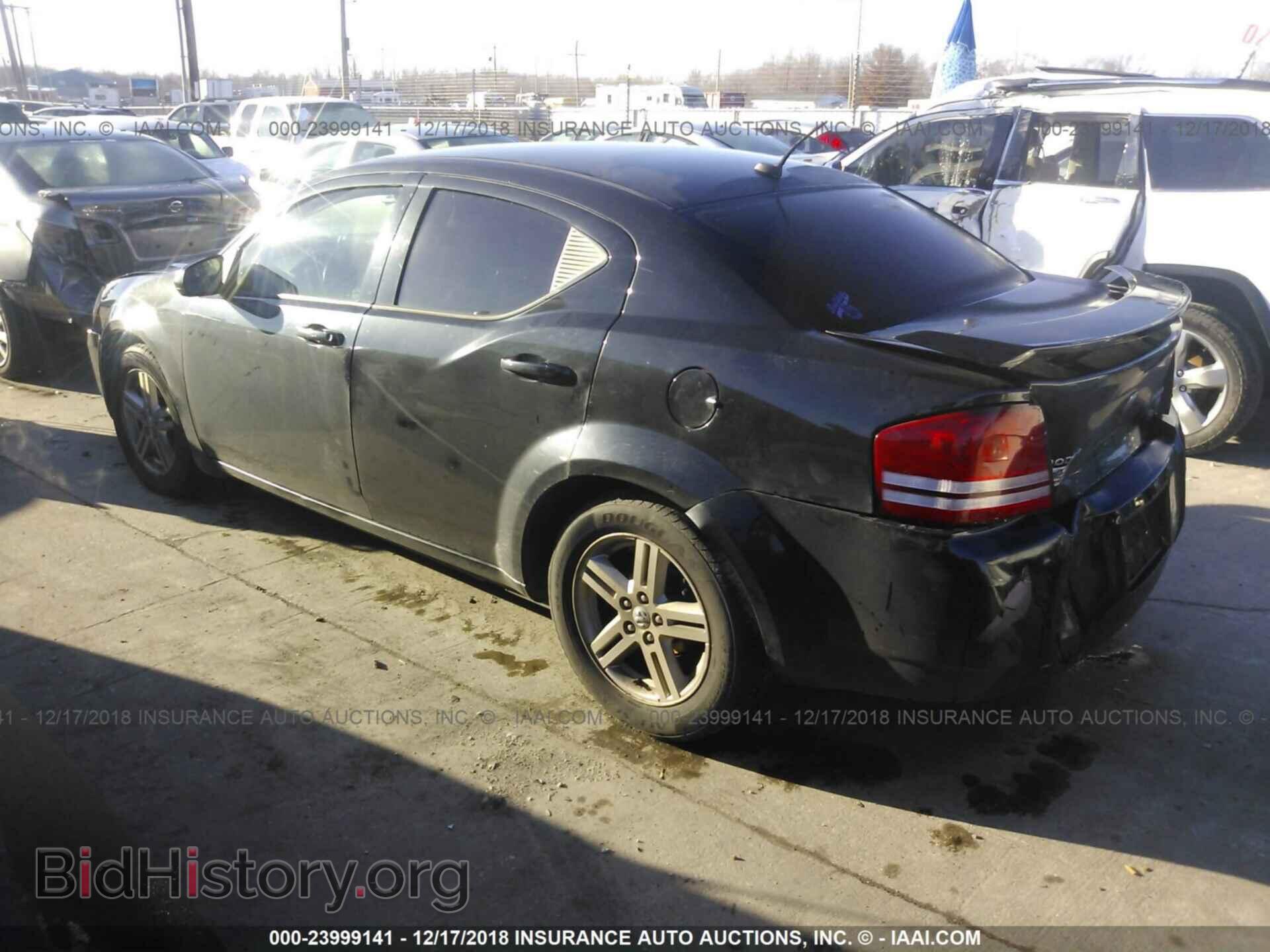 2010 DODGE AVENGER - VIN: 1B3CC5FB3AN135649 - Фото 3