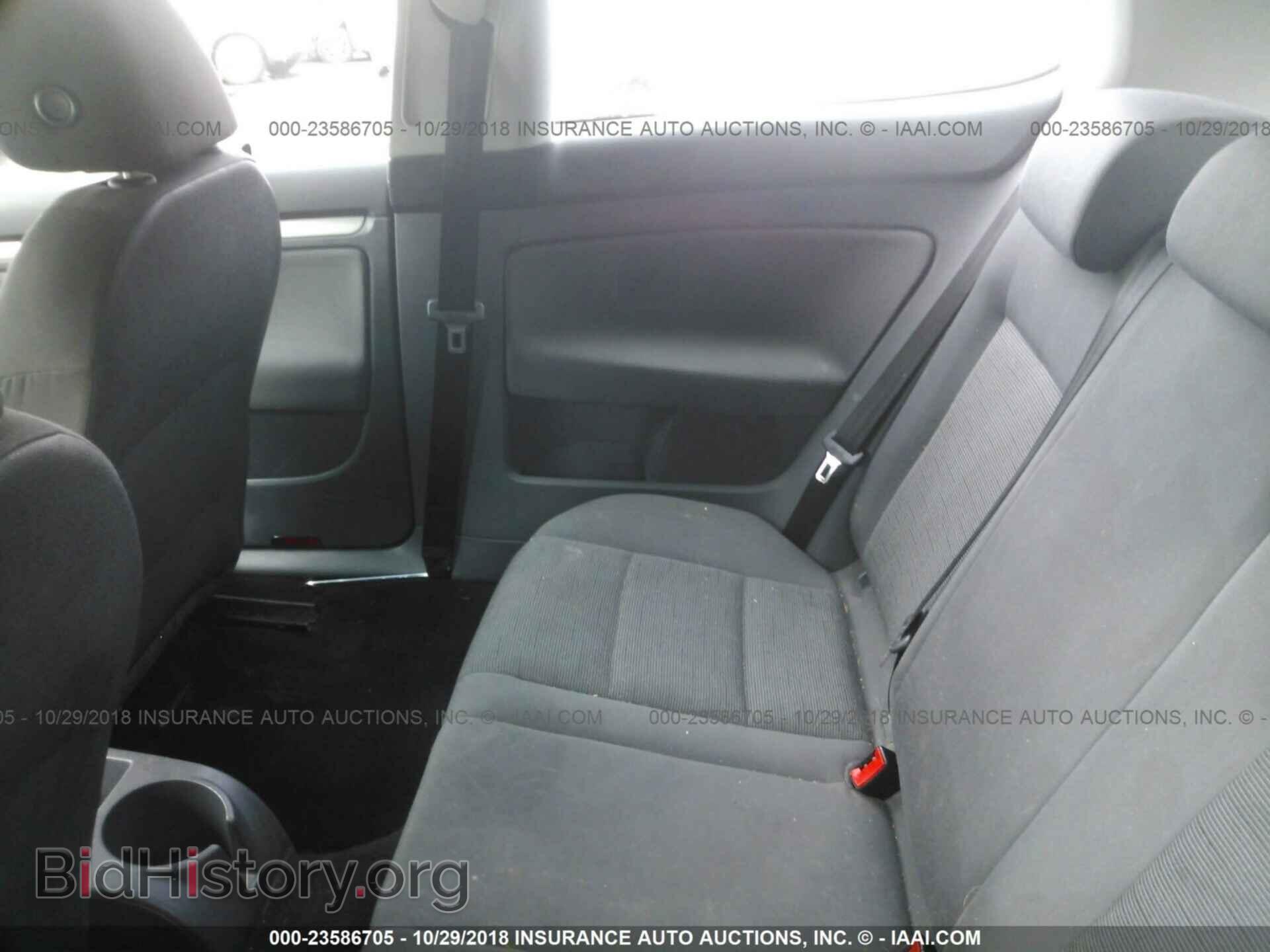 2007 VOLKSWAGEN RABBIT - VIN: WVWBR71K17W282003 - Фото 8