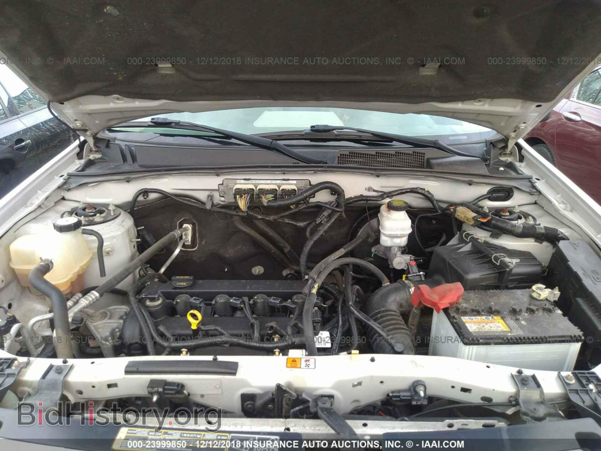 2012 Ford Escape - VIN: 1FMCU0D77CKA99493 - Photo 10