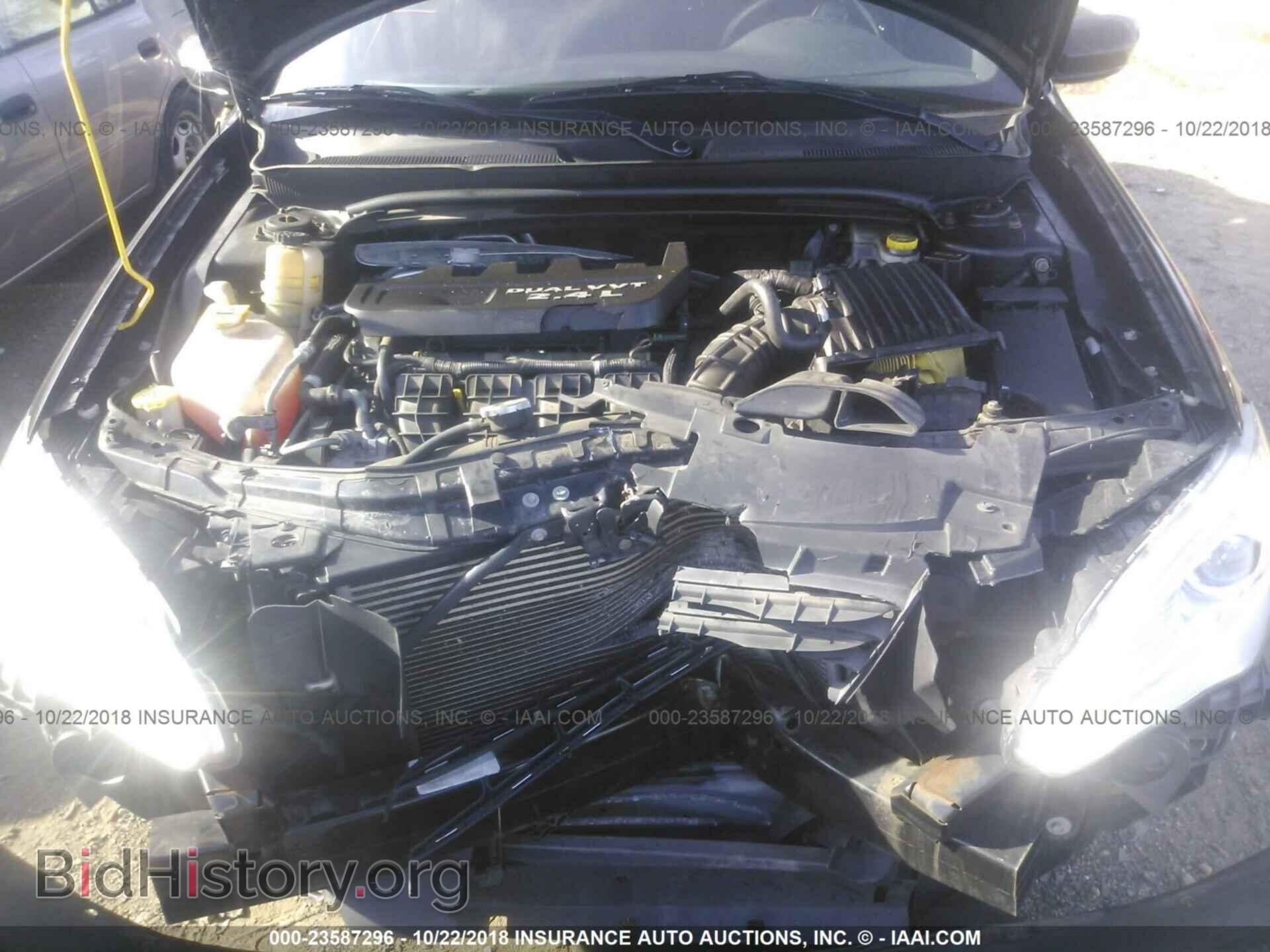 2012 CHRYSLER 200 - VIN: 1C3CCBBB8CN122258 - Photo 10