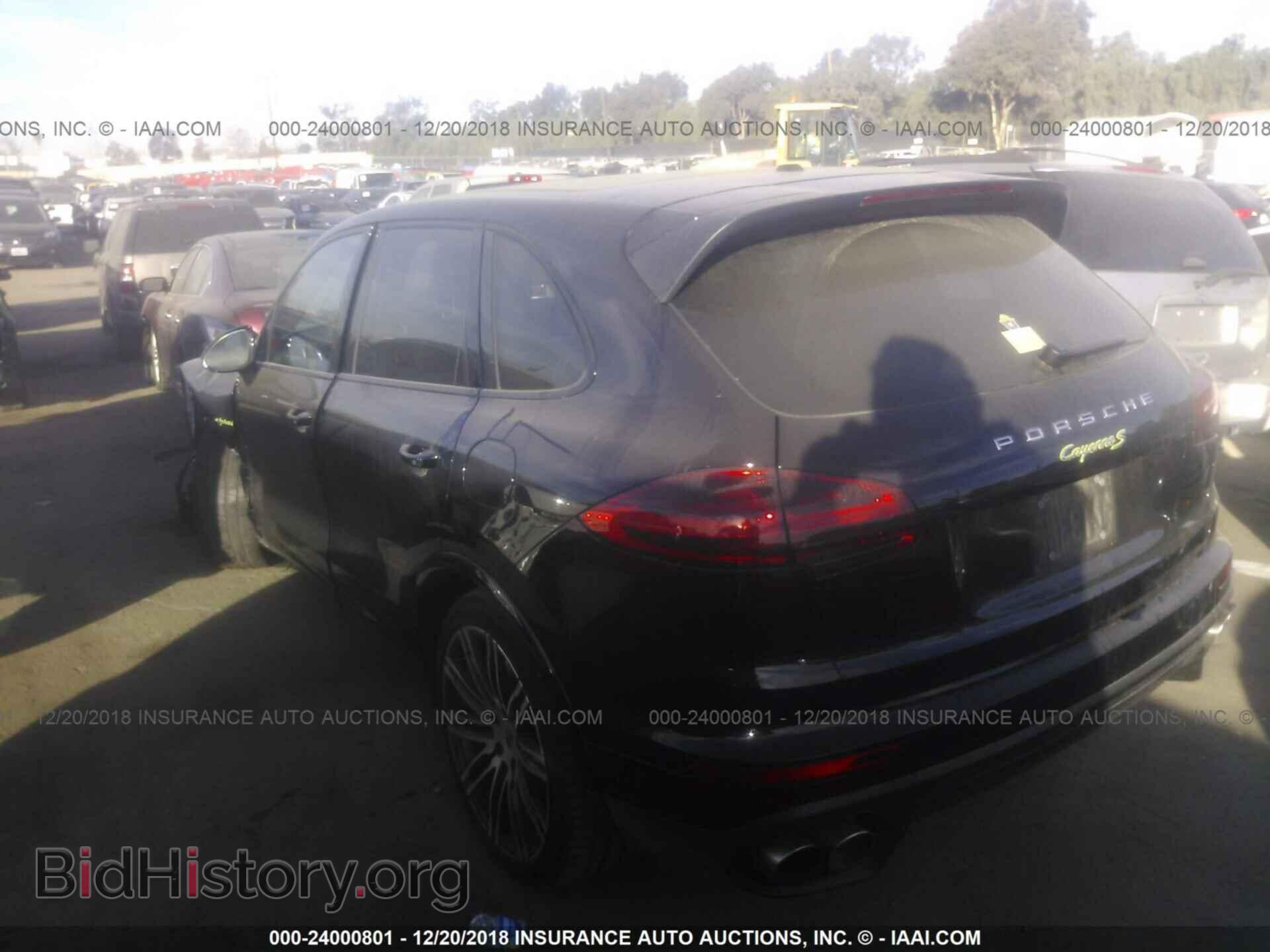 2017 PORSCHE CAYENNE - VIN: WP1AE2A27HLA70184 - Фото 3