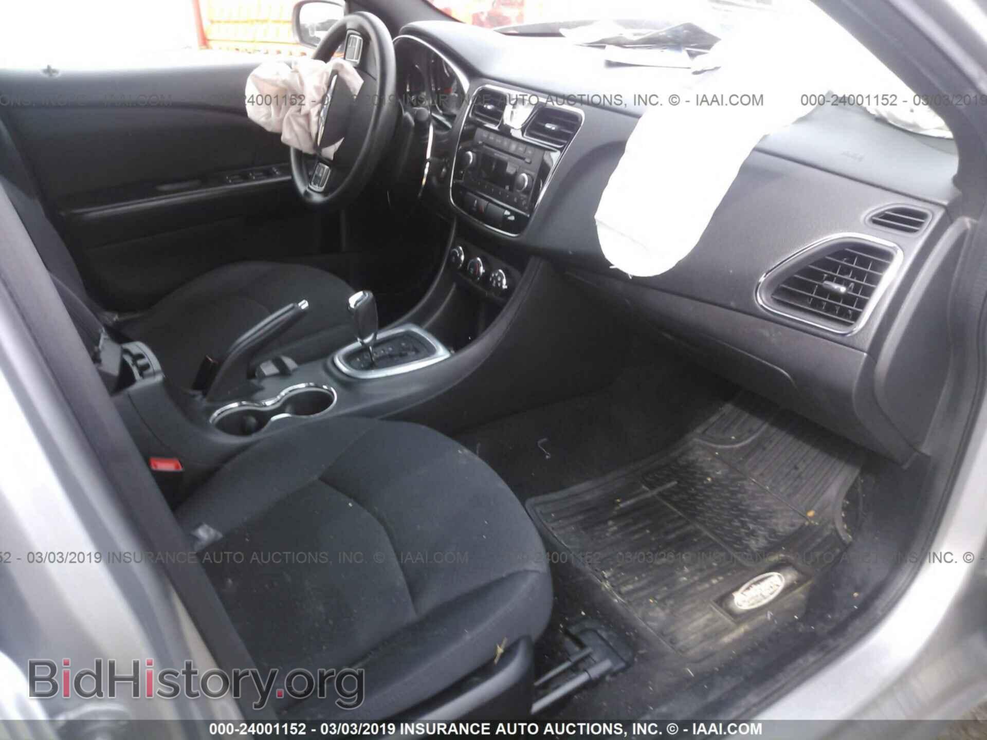2014 CHRYSLER 200 - VIN: 1C3CCBAB3EN210459 - Photo 5