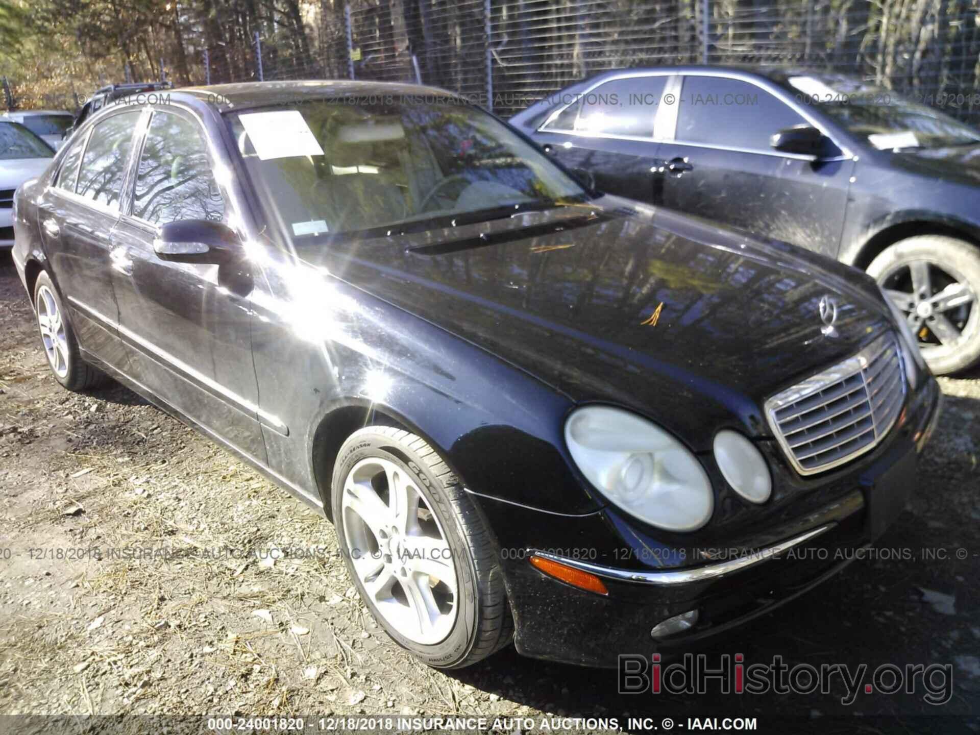 Photo WDBUF70J04A510932 - MERCEDES-BENZ E 2004