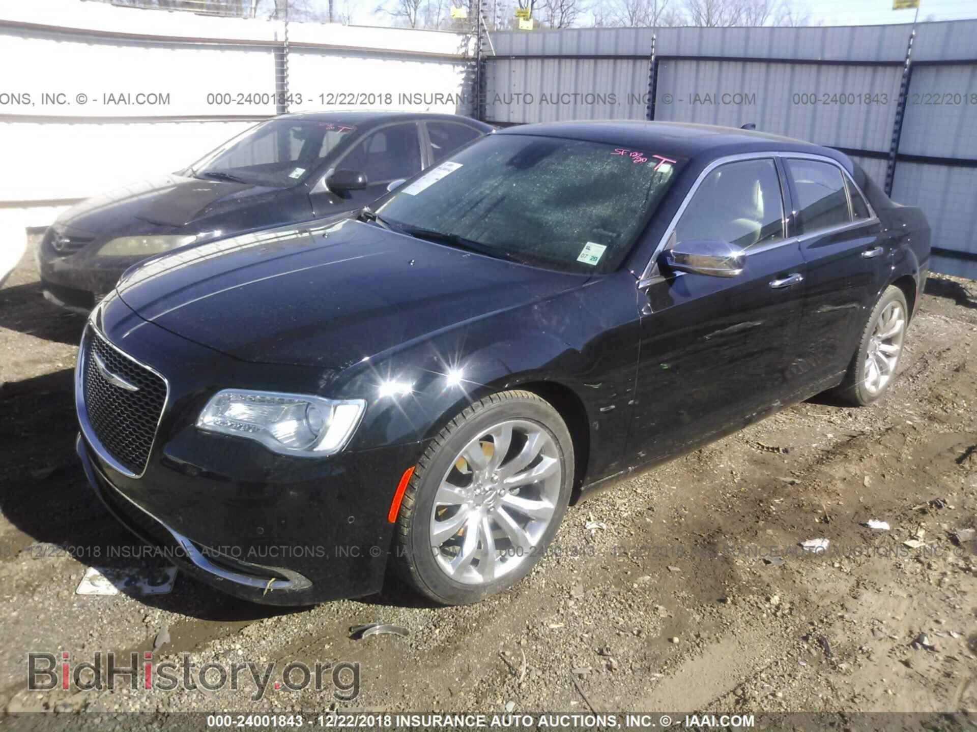 2017 CHRYSLER 300C - VIN: 2C3CCAEG5HH635520 - Фото 2