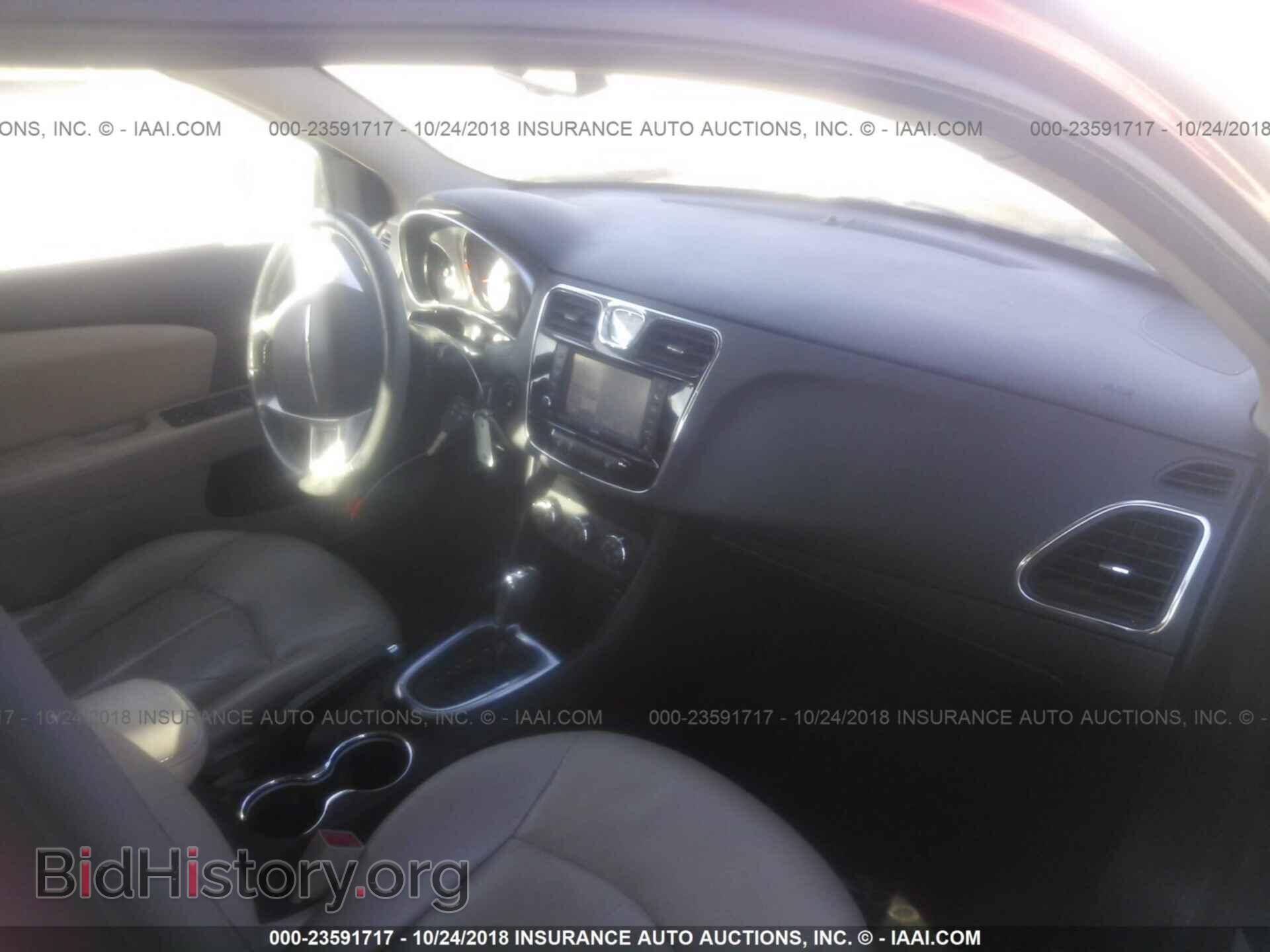 2012 CHRYSLER 200 - VIN: 1C3CCBCB2CN106622 - Photo 5