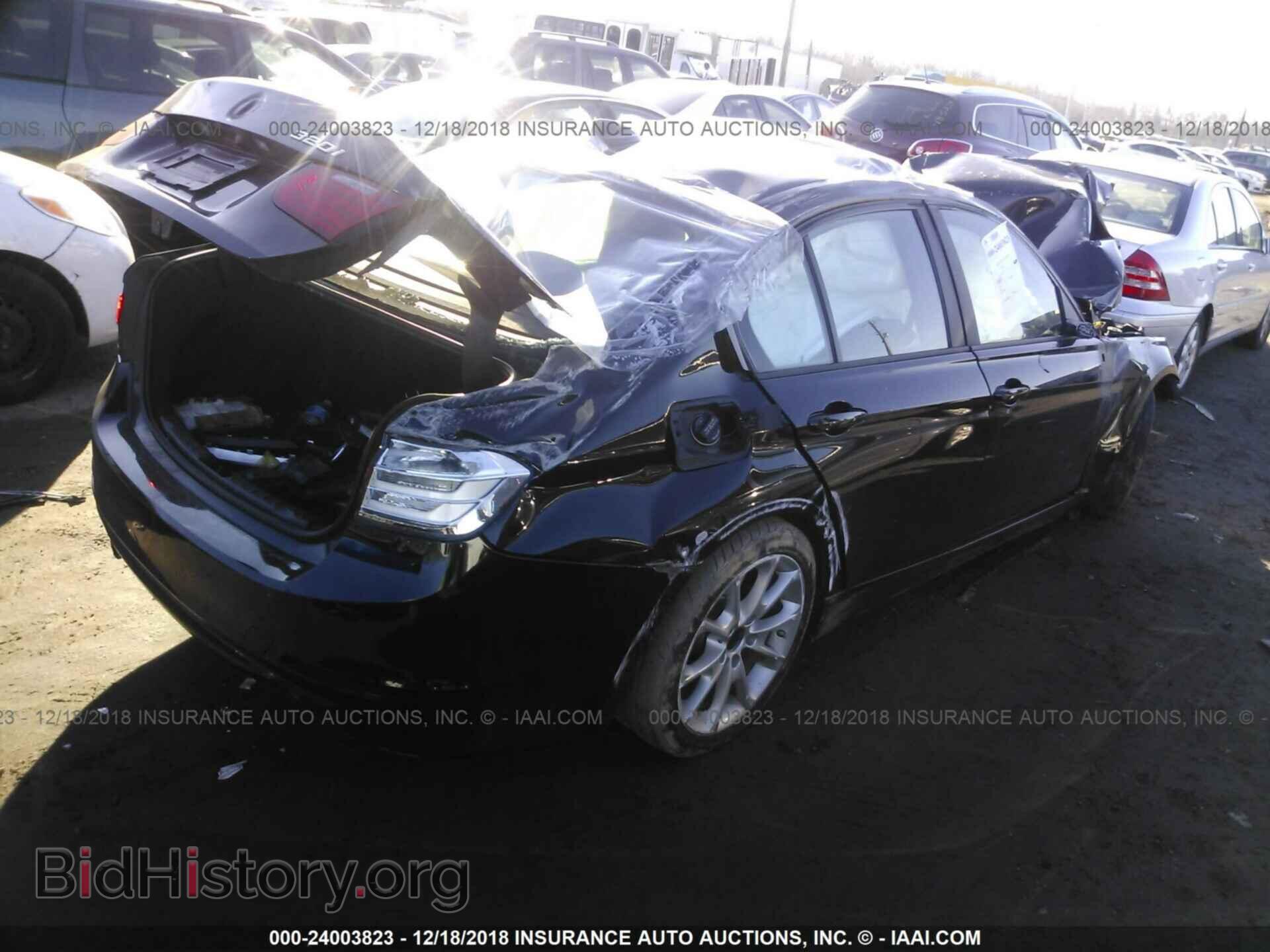 2014 BMW 320 - VIN: WBA3B1G52ENN91311 - Фото 4