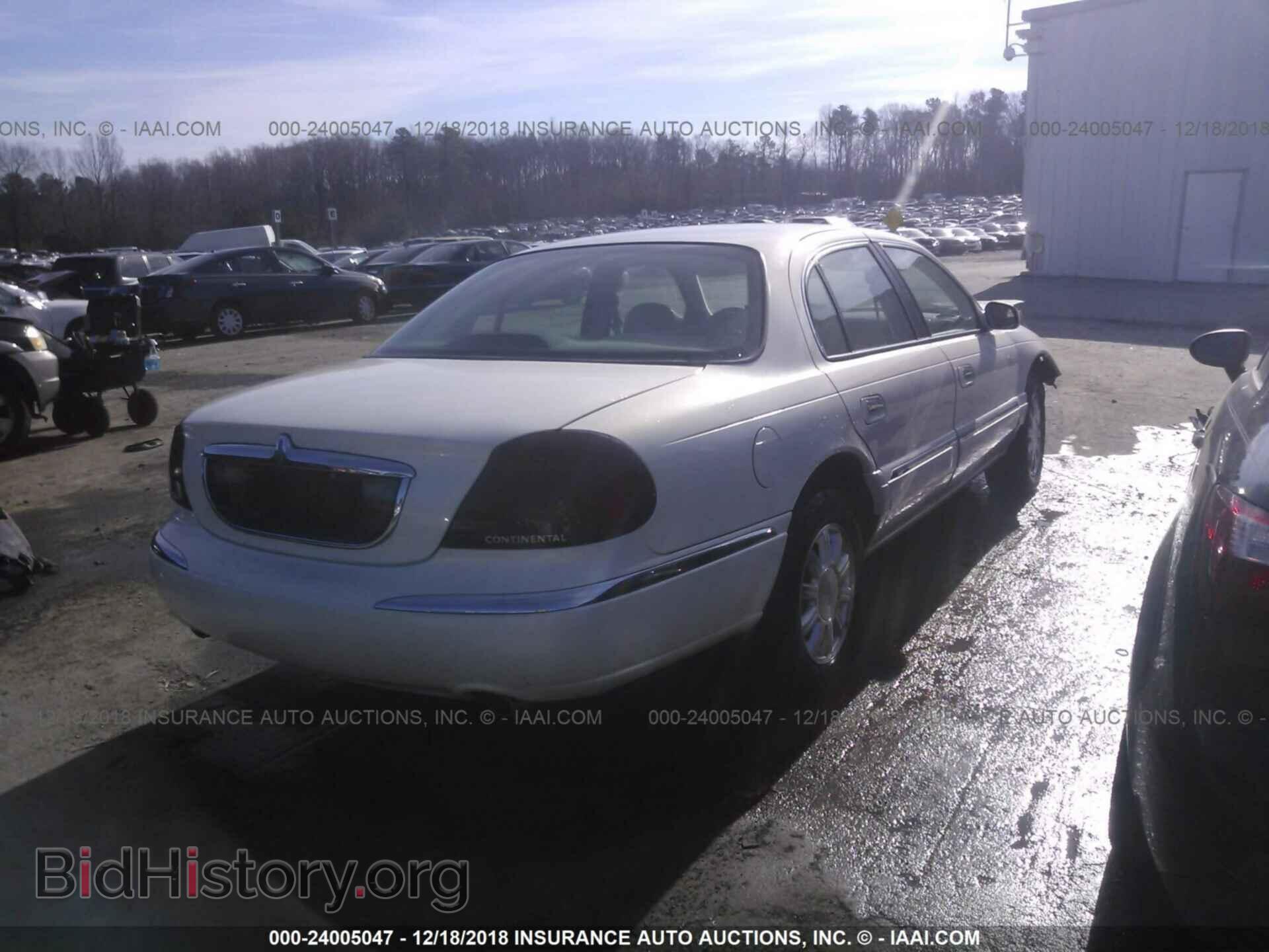 2000 LINCOLN CONTINENTAL - VIN: 1LNHM97V7YY767544 - Фото 4