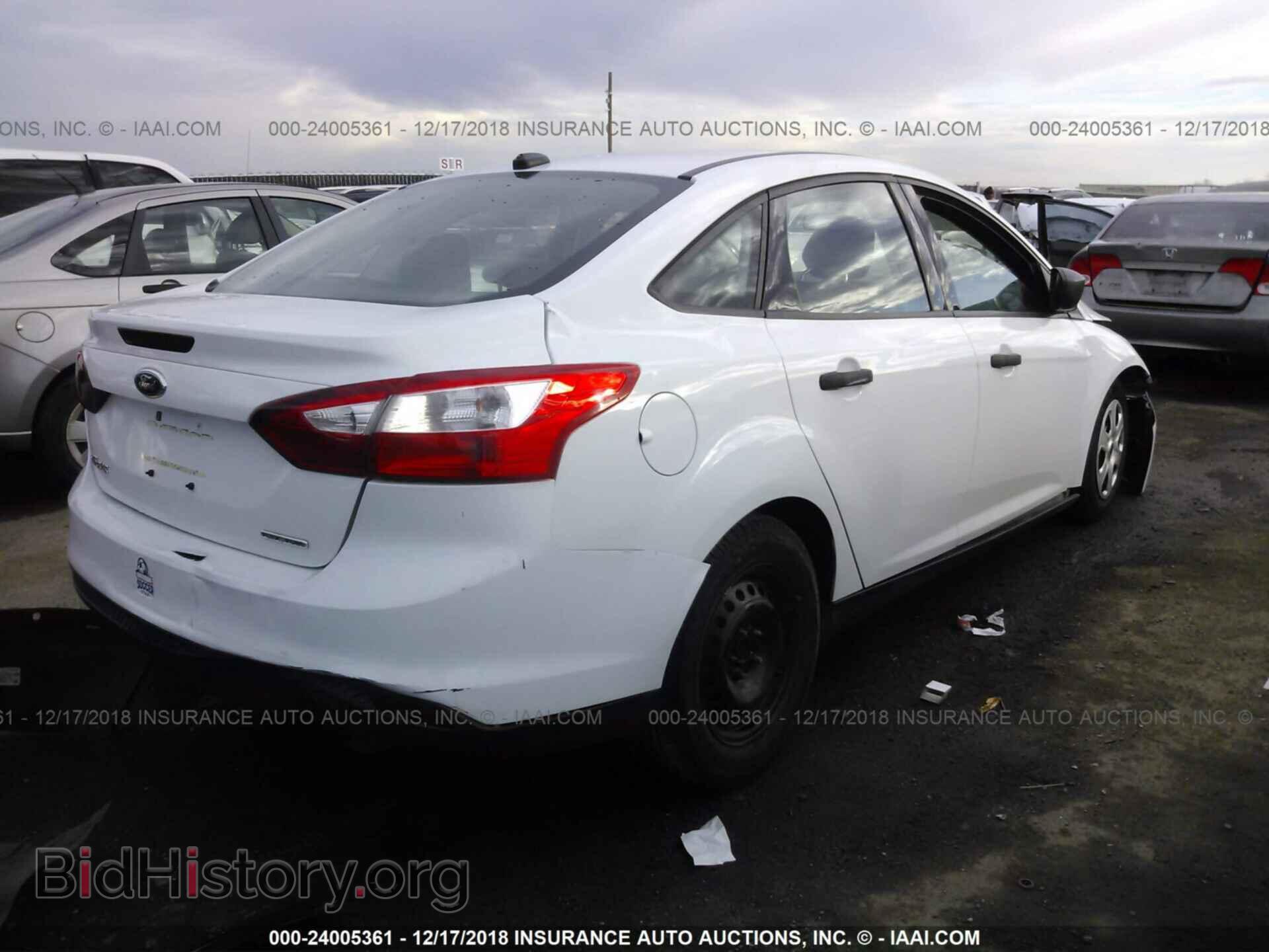 2013 FORD FOCUS - VIN: 1FADP3E22DL115704 - Фото 4