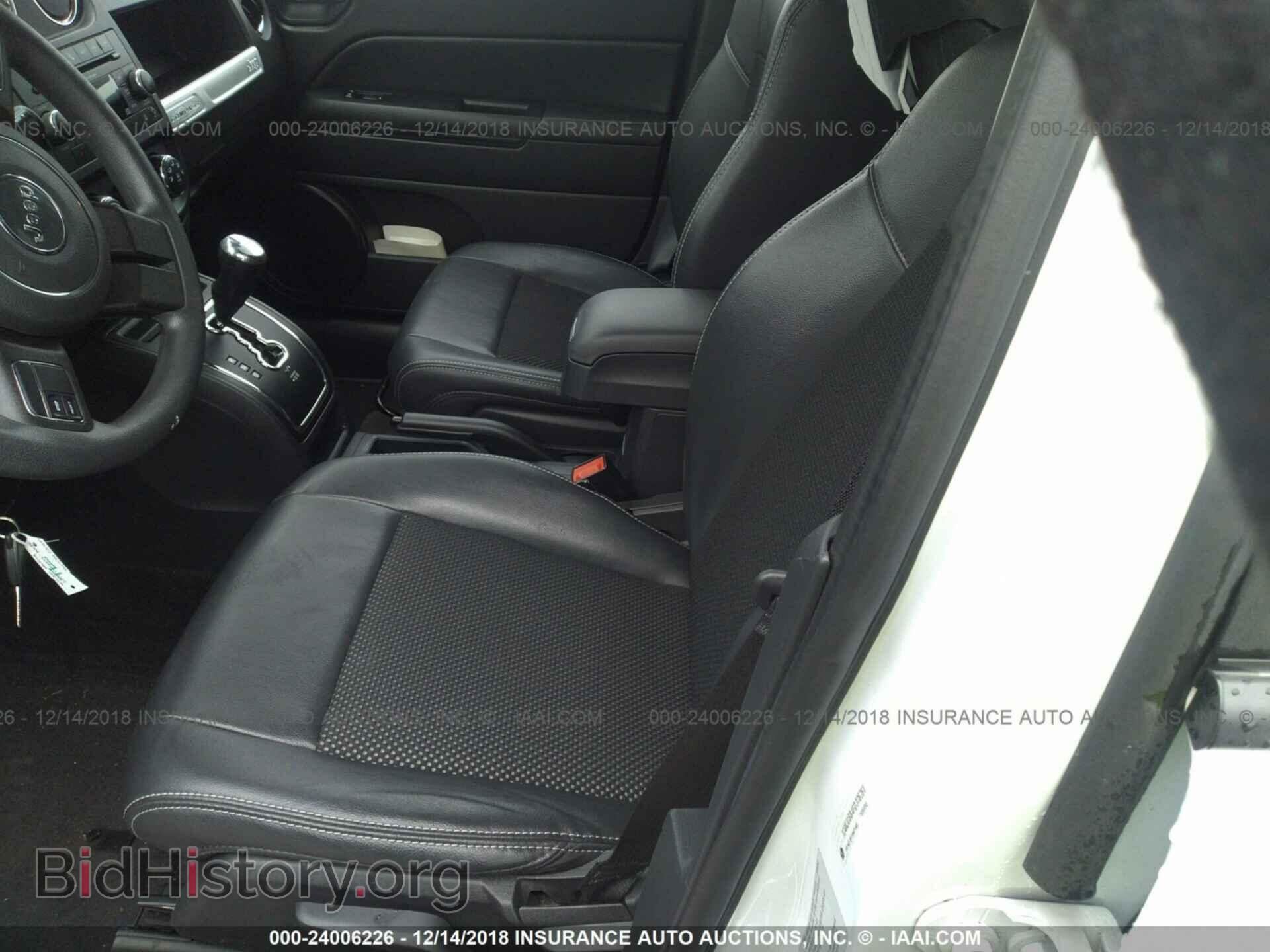 2015 JEEP COMPASS - VIN: 1C4NJDBB4FD376761 - Фото 8