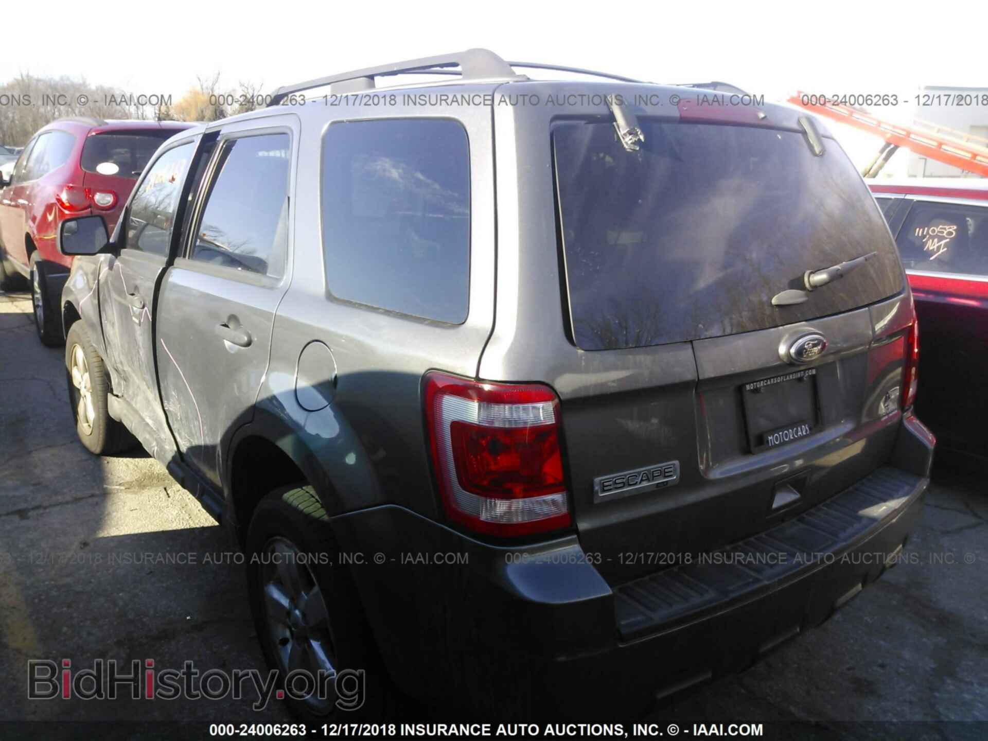 2011 FORD ESCAPE - VIN: 1FMCU0DG6BKB05122 - Фото 3