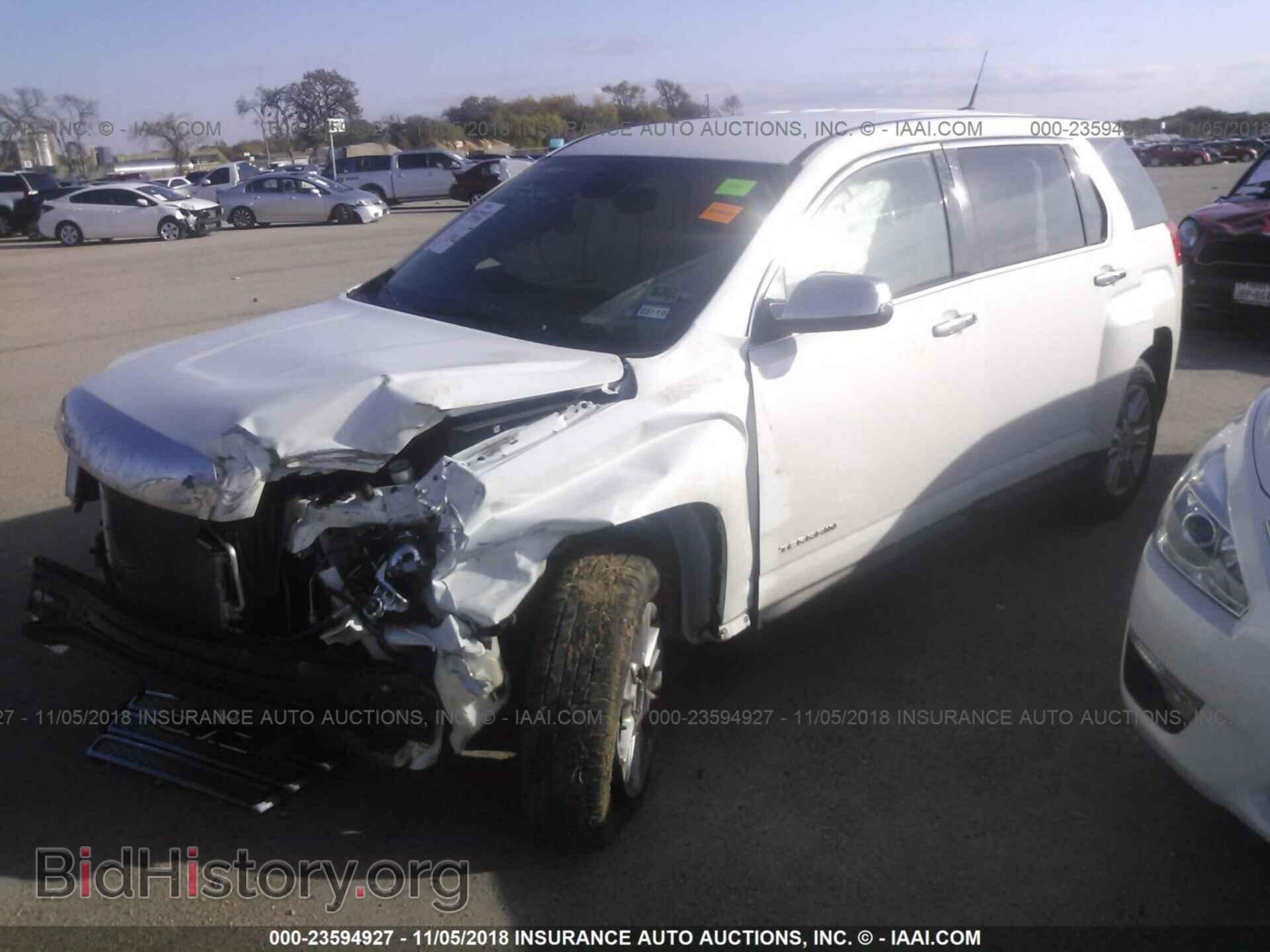 2012 GMC TERRAIN - VIN: 2GKALMEKXC6215978 - Photo 2