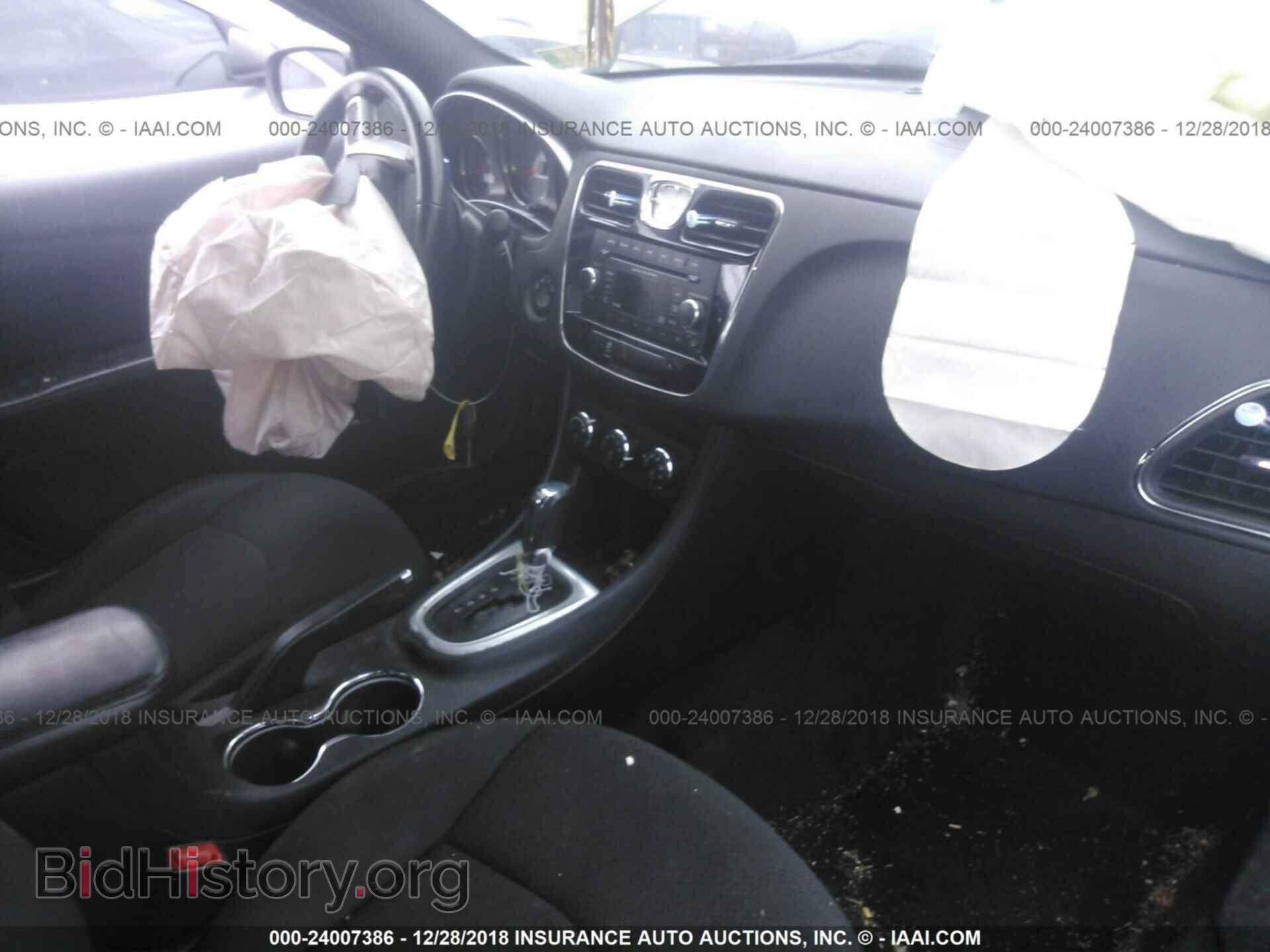 2012 CHRYSLER 200 - VIN: 1C3CCBBBXCN113450 - Фото 5