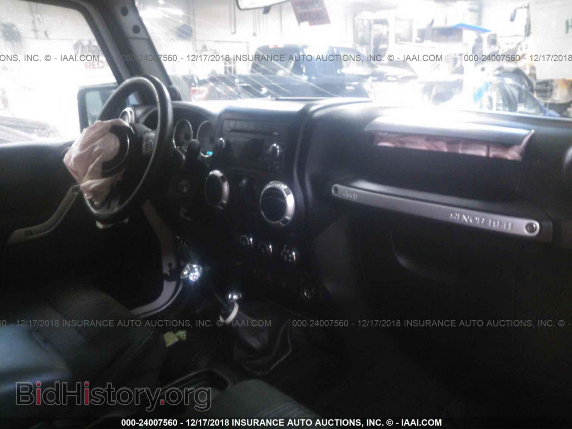 2011 JEEP WRANGLER - VIN: 1J4AA5D16BL548095 - Фото 5