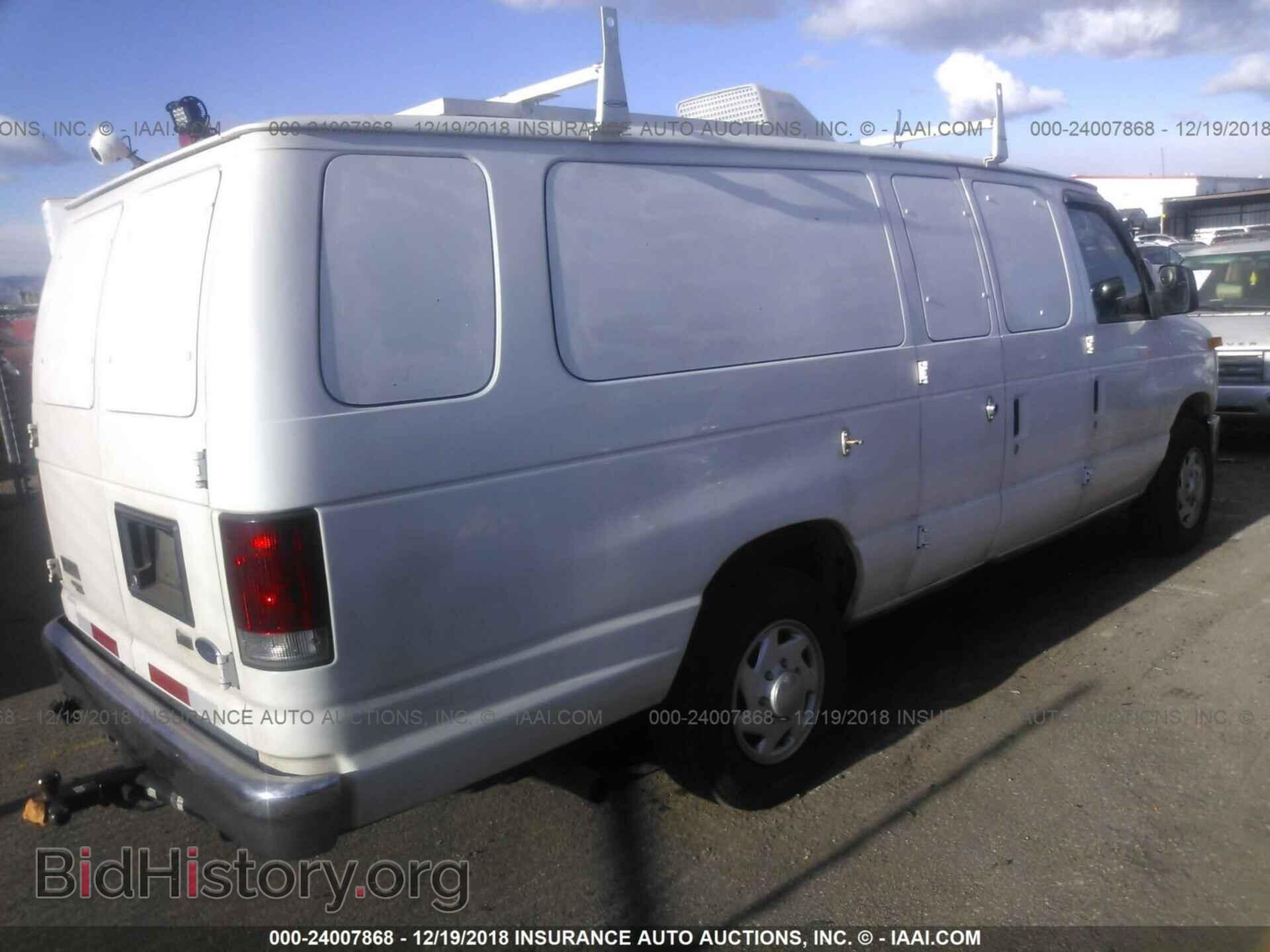 2012 Ford Econoline - VIN: 1FBSS3BL3CDA28291 - Photo 4