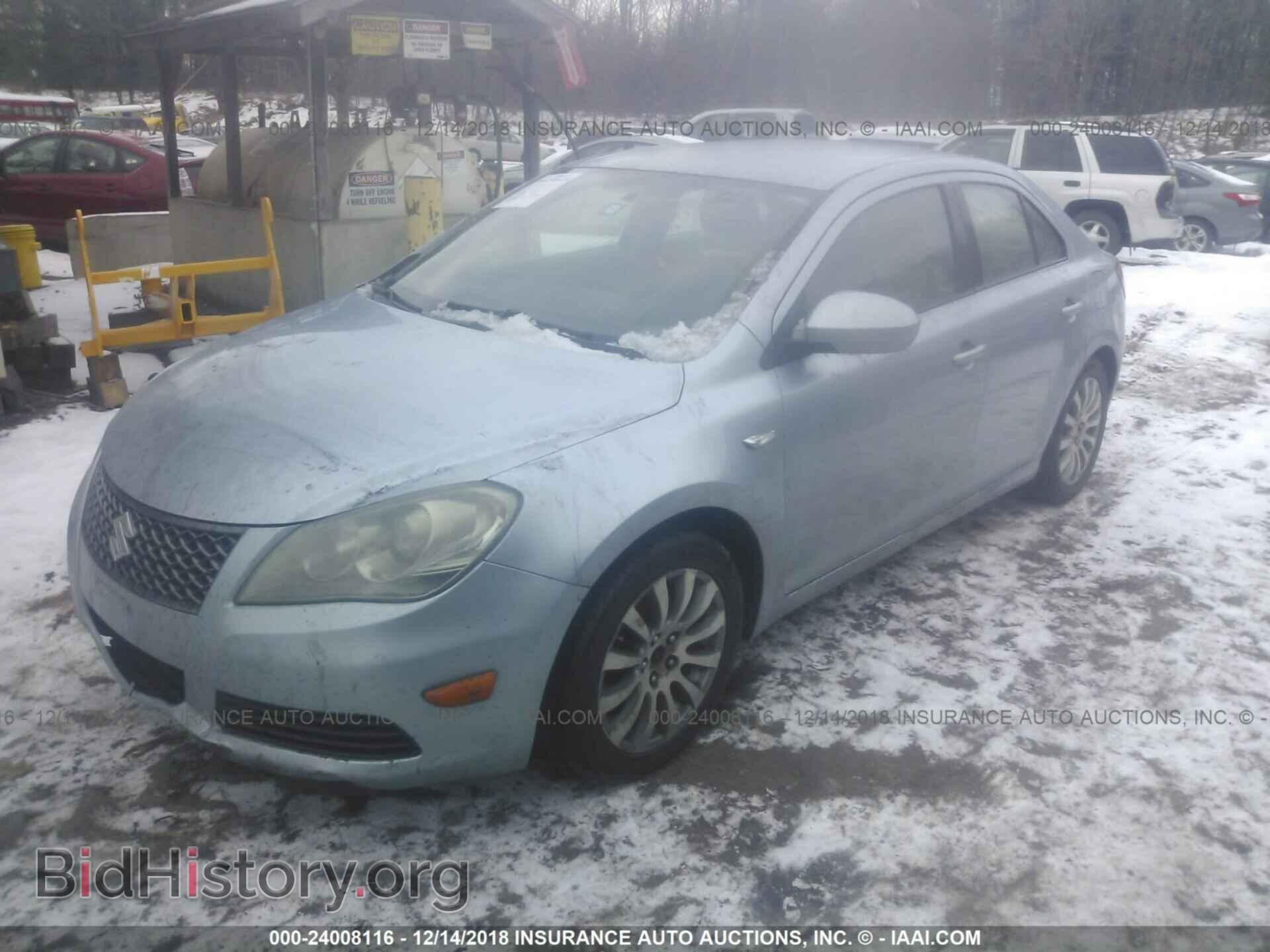 2010 SUZUKI KIZASHI - VIN: JS2RF9A36A6101079 - Photo 2