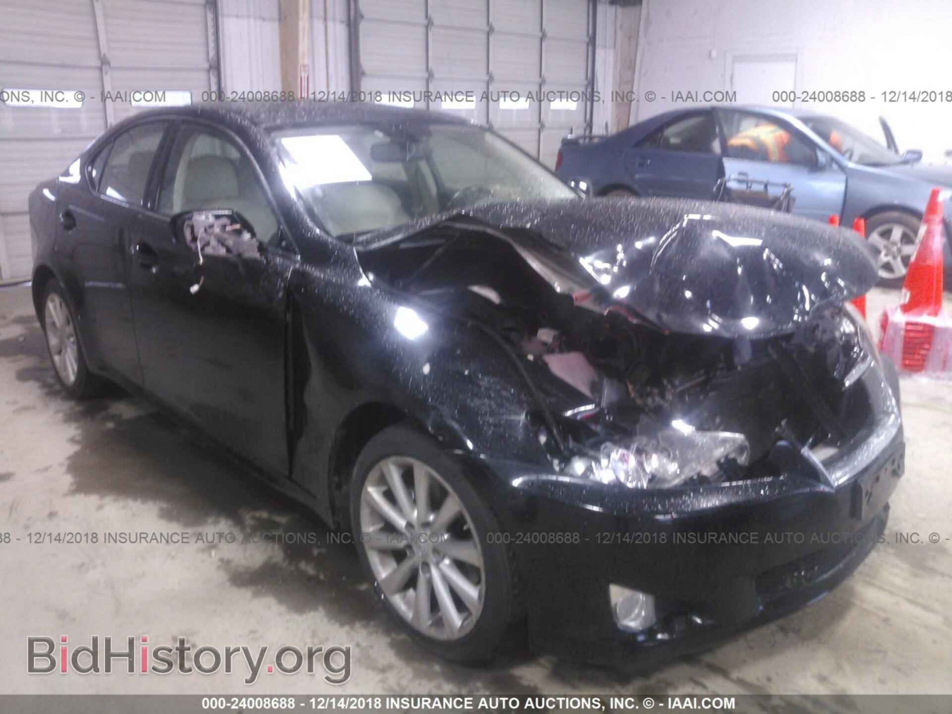 Photo JTHCF5C24A2033027 - LEXUS IS 2010