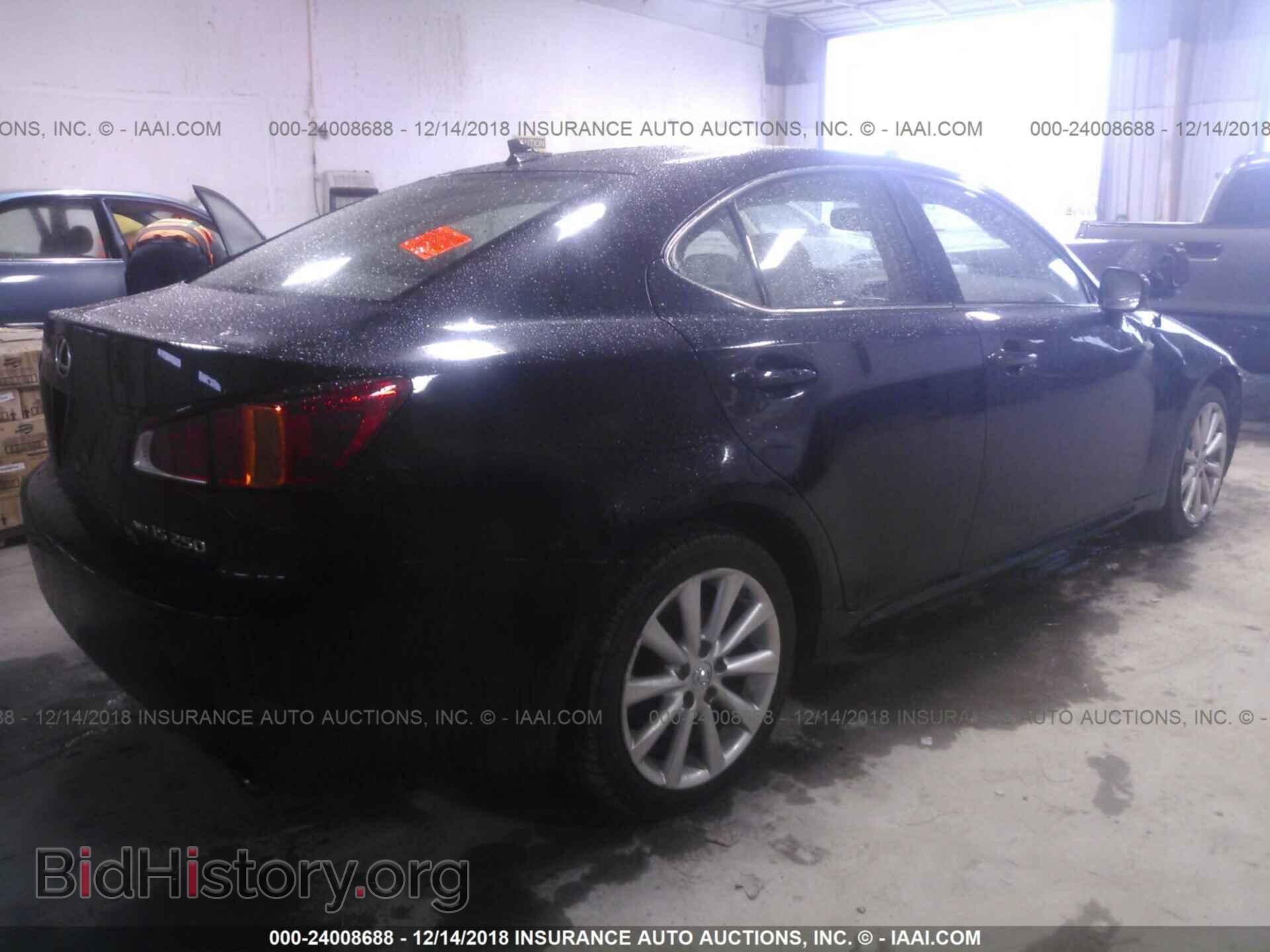 2010 LEXUS IS - VIN: JTHCF5C24A2033027 - Photo 4