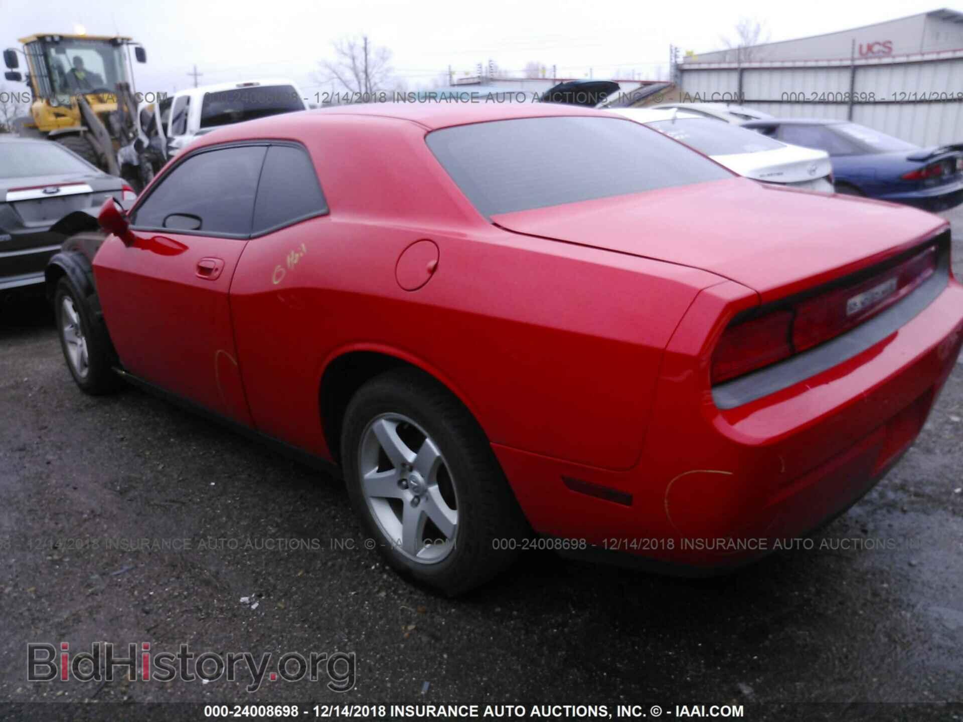 2010 DODGE CHALLENGER - VIN: 2B3CJ4DV2AH322886 - Photo 3