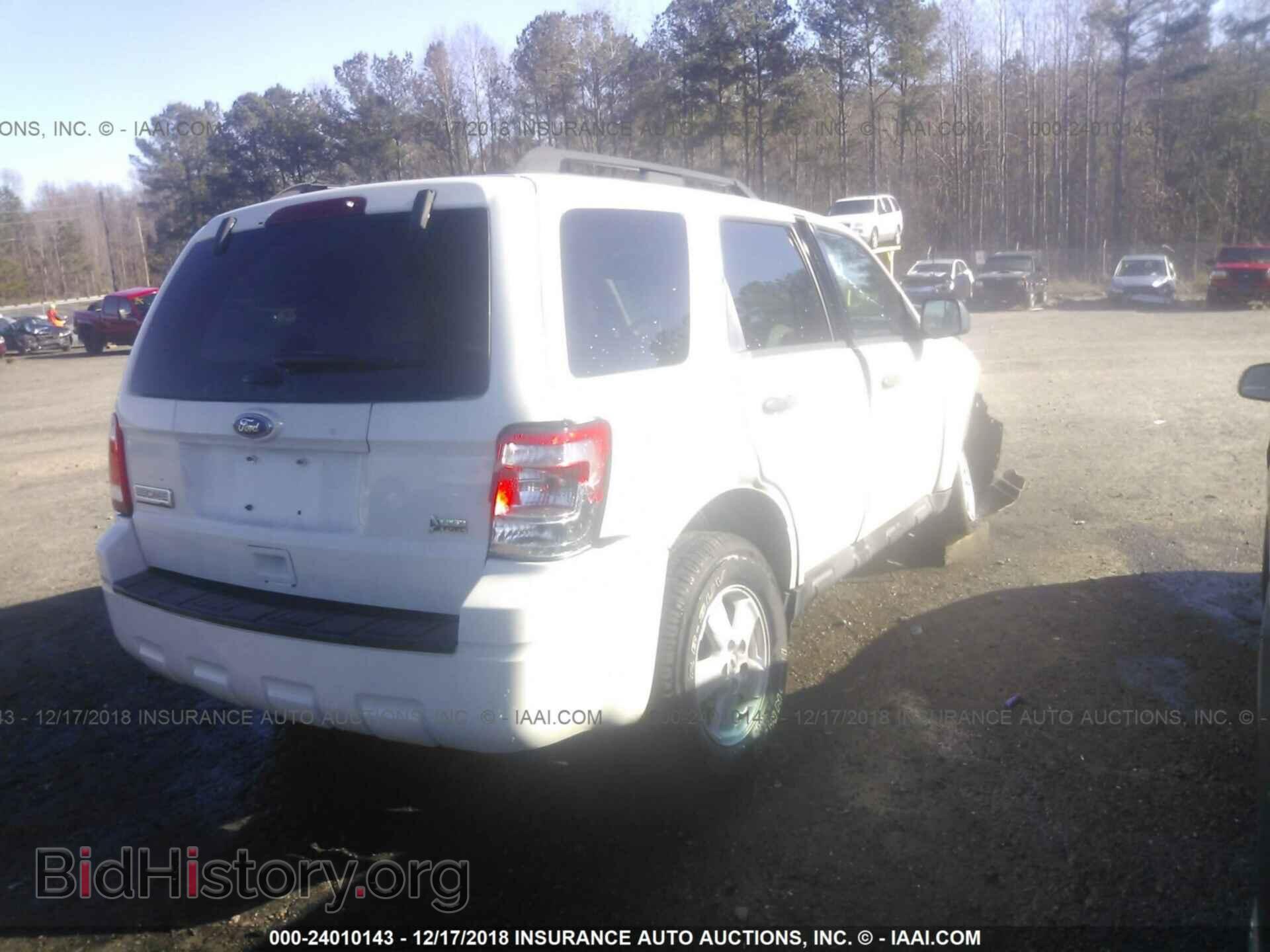 2011 FORD ESCAPE - VIN: 1FMCU0DG5BKB57230 - Photo 4