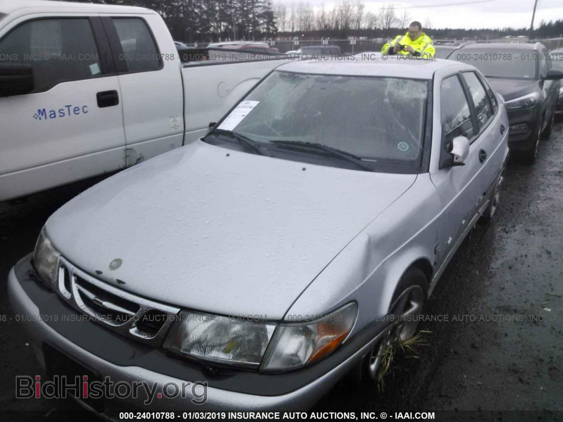 2000 SAAB 9-3 - VIN: YS3DP55G4Y7014883 - Photo 2