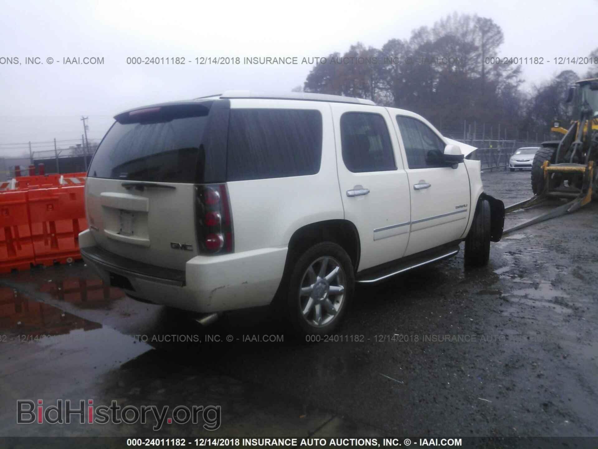 2013 GMC YUKON - VIN: 1GKS2EEF9DR366123 - Фото 4