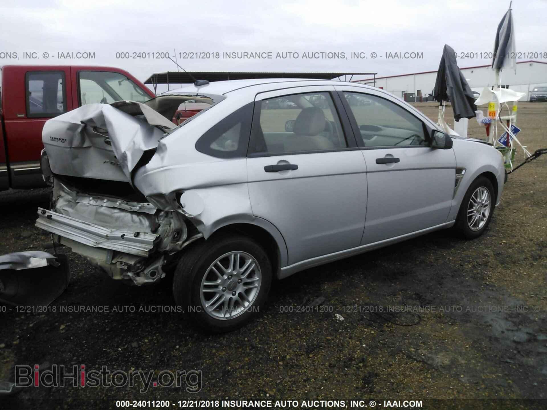 2008 FORD FOCUS - VIN: 1FAHP35N68W248644 - Photo 4
