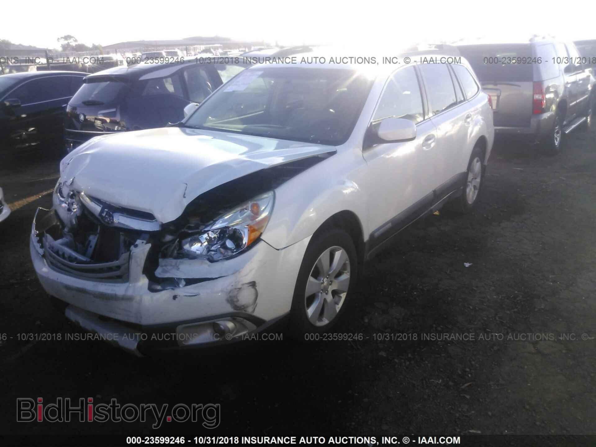 2010 SUBARU OUTBACK - VIN: 4S4BRBKC1A3334597 - Фото 2