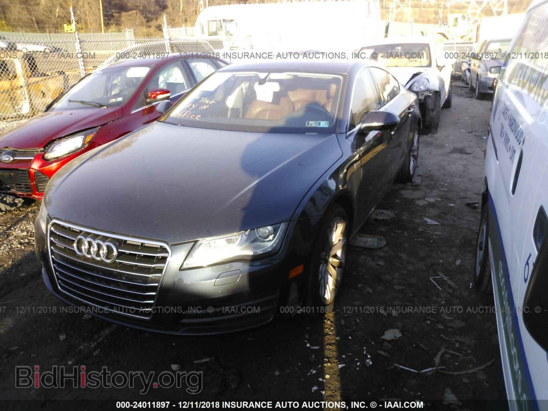 2012 Audi A7 - VIN: WAUSGBFC5CN029080 - Фото 2