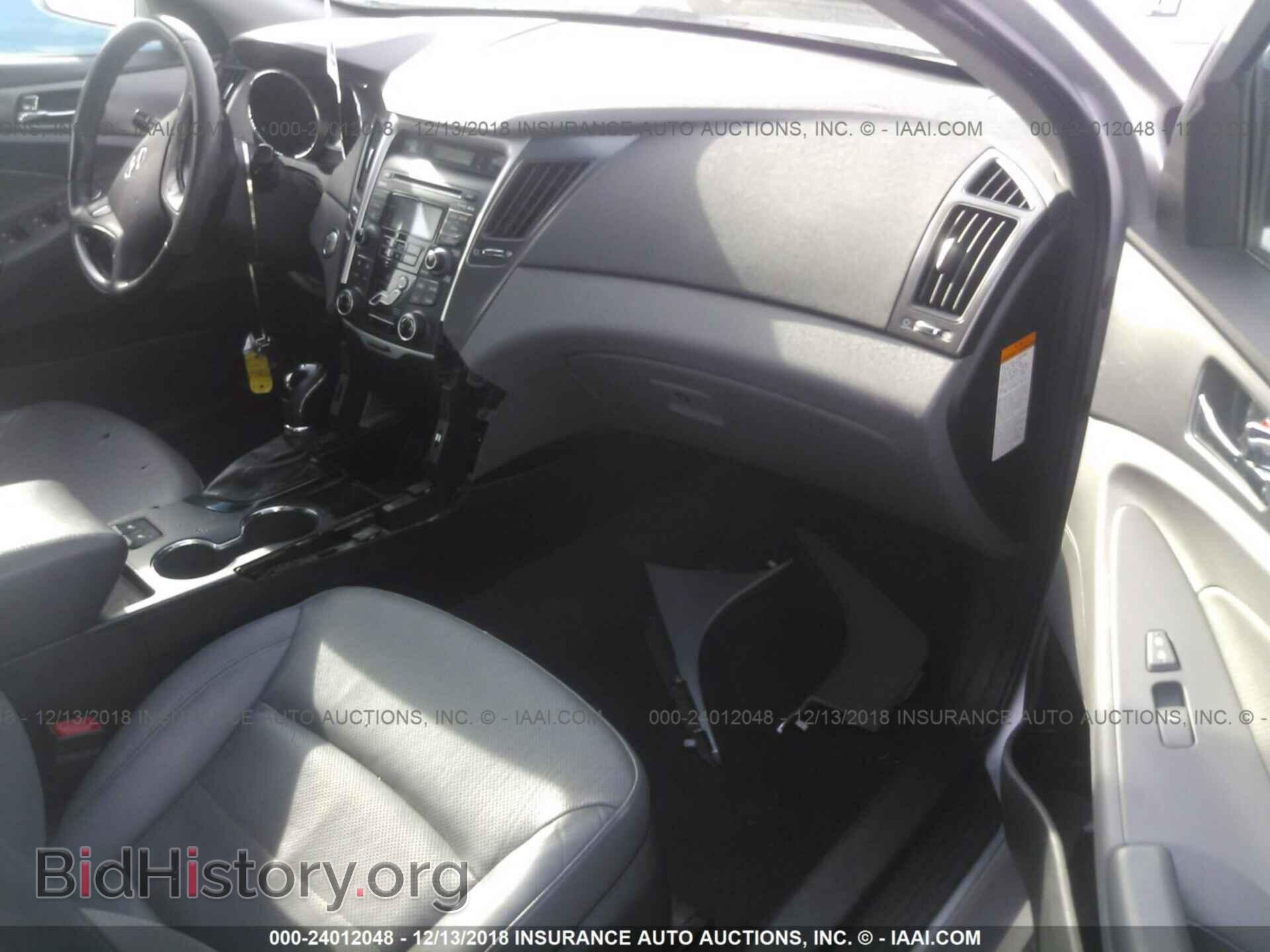 2012 Hyundai Sonata - VIN: KMHEC4A46CA046951 - Фото 5