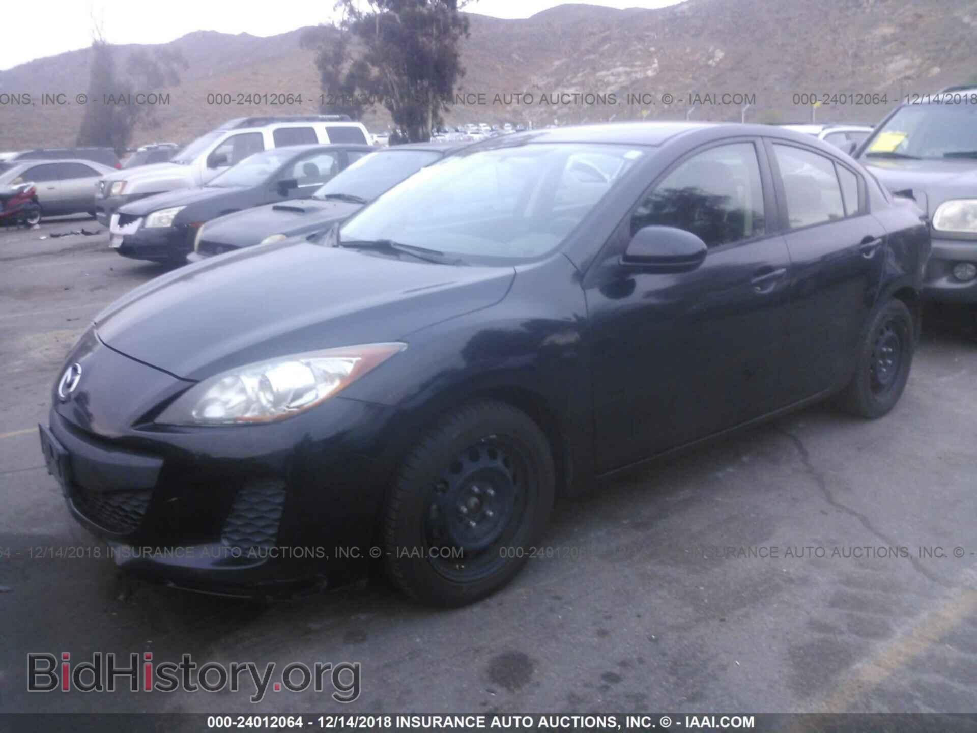 2012 Mazda 3 - VIN: JM1BL1UGXC1549538 - Photo 2