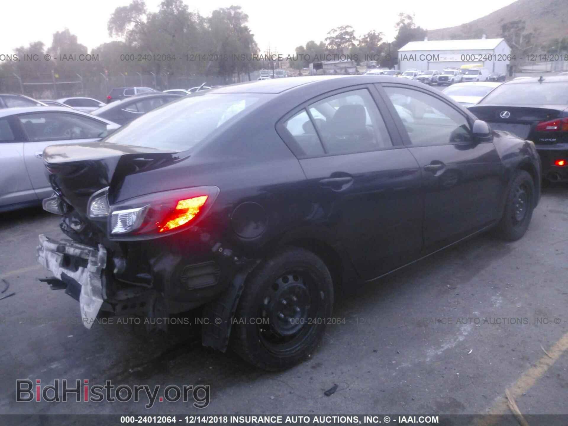 2012 Mazda 3 - VIN: JM1BL1UGXC1549538 - Photo 4