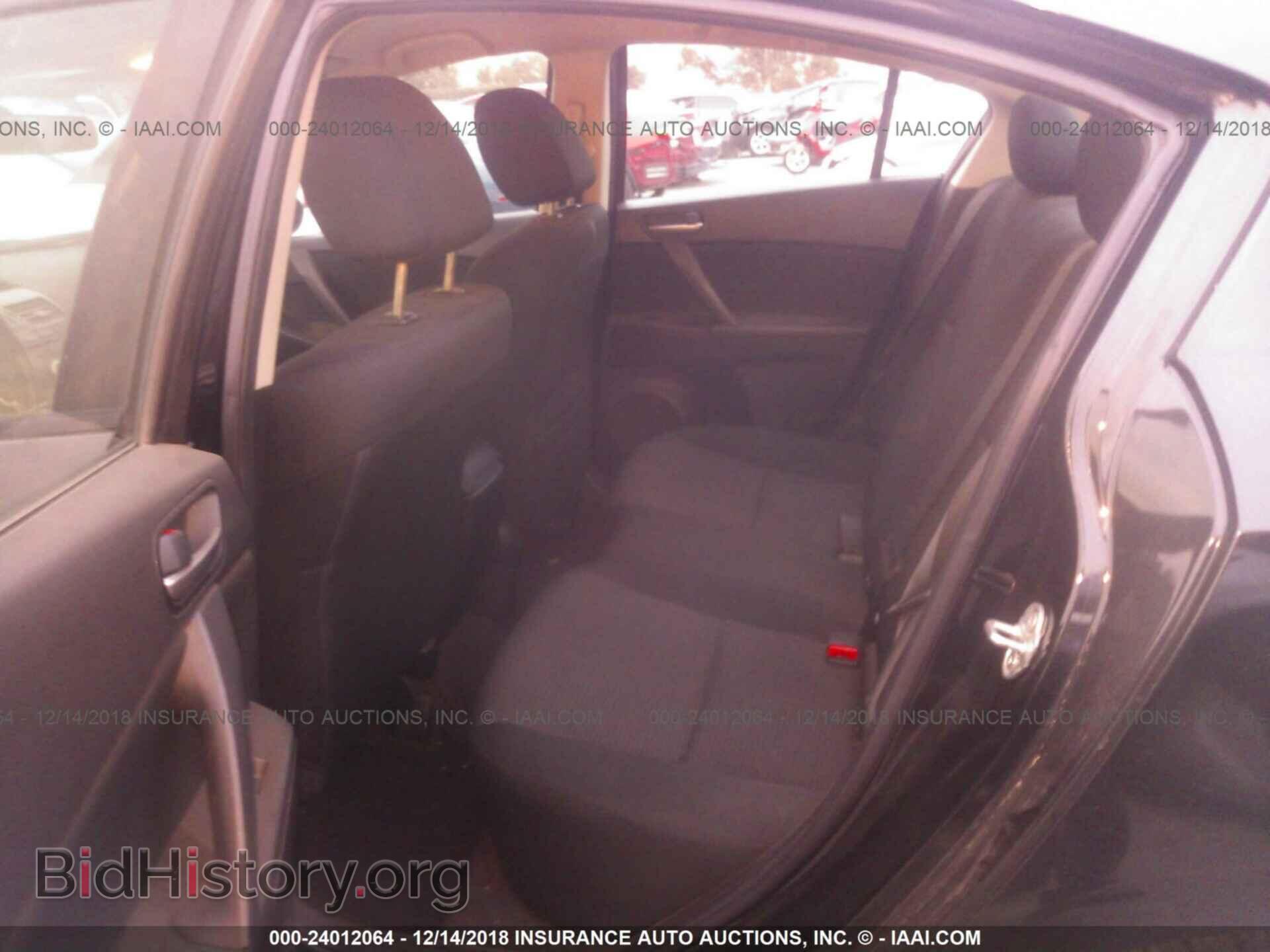 2012 Mazda 3 - VIN: JM1BL1UGXC1549538 - Photo 8