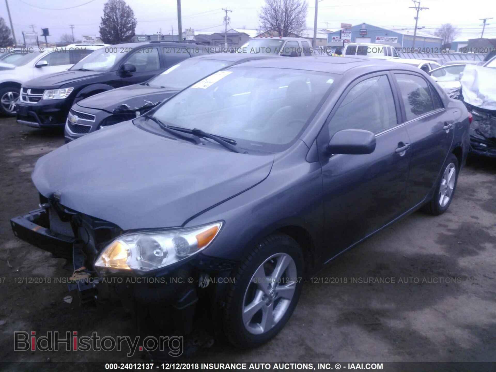 2013 Toyota Corolla - VIN: 5YFBU4EE7DP141037 - Фото 2